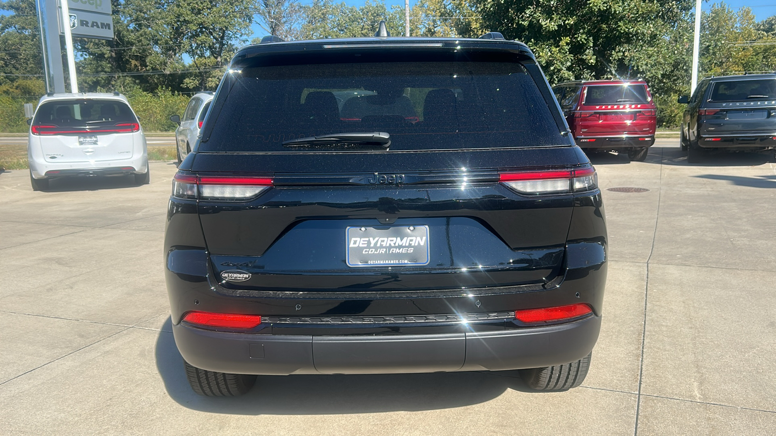 2024 Jeep Grand Cherokee Altitude X 4