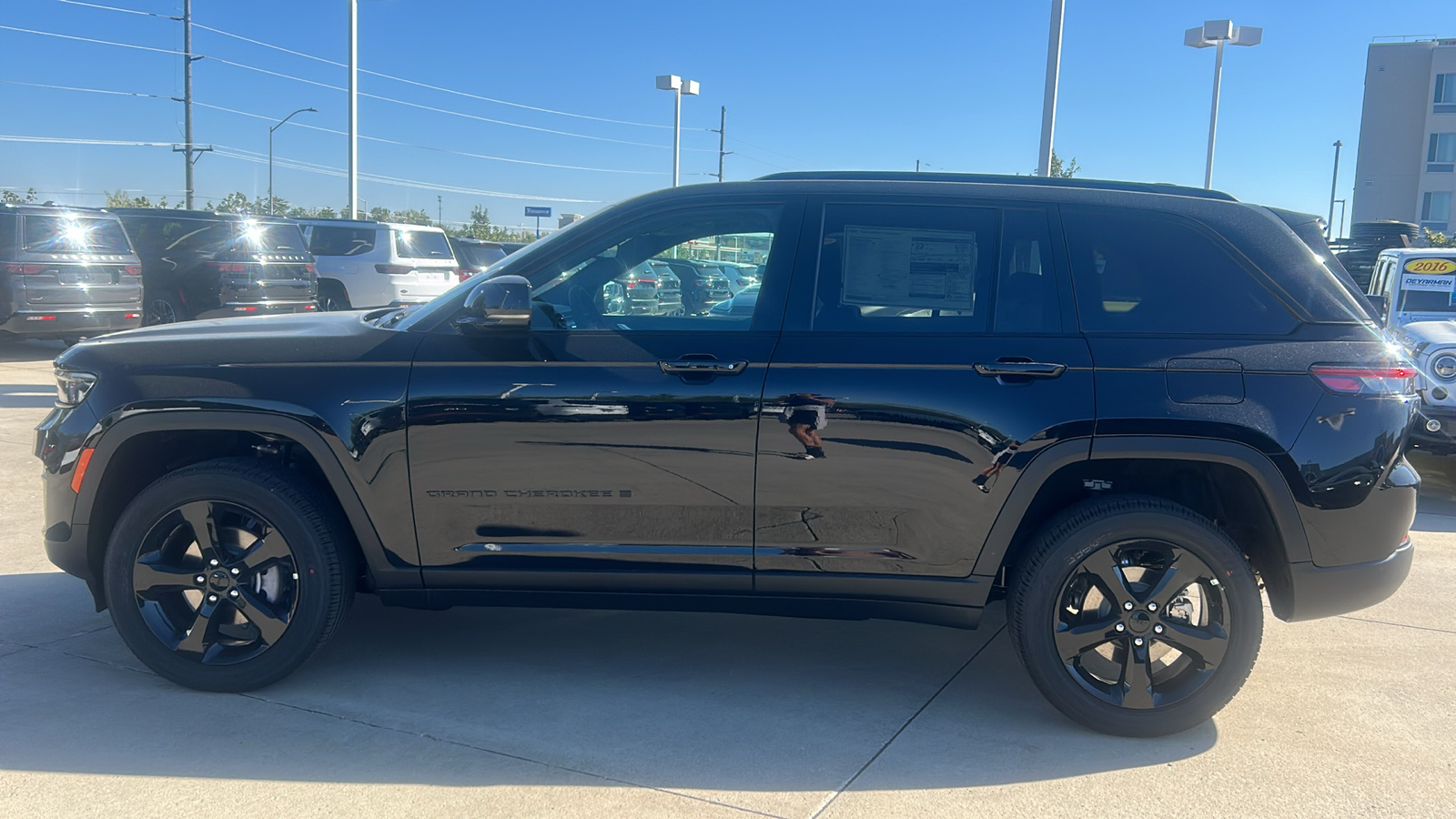 2024 Jeep Grand Cherokee Altitude X 6