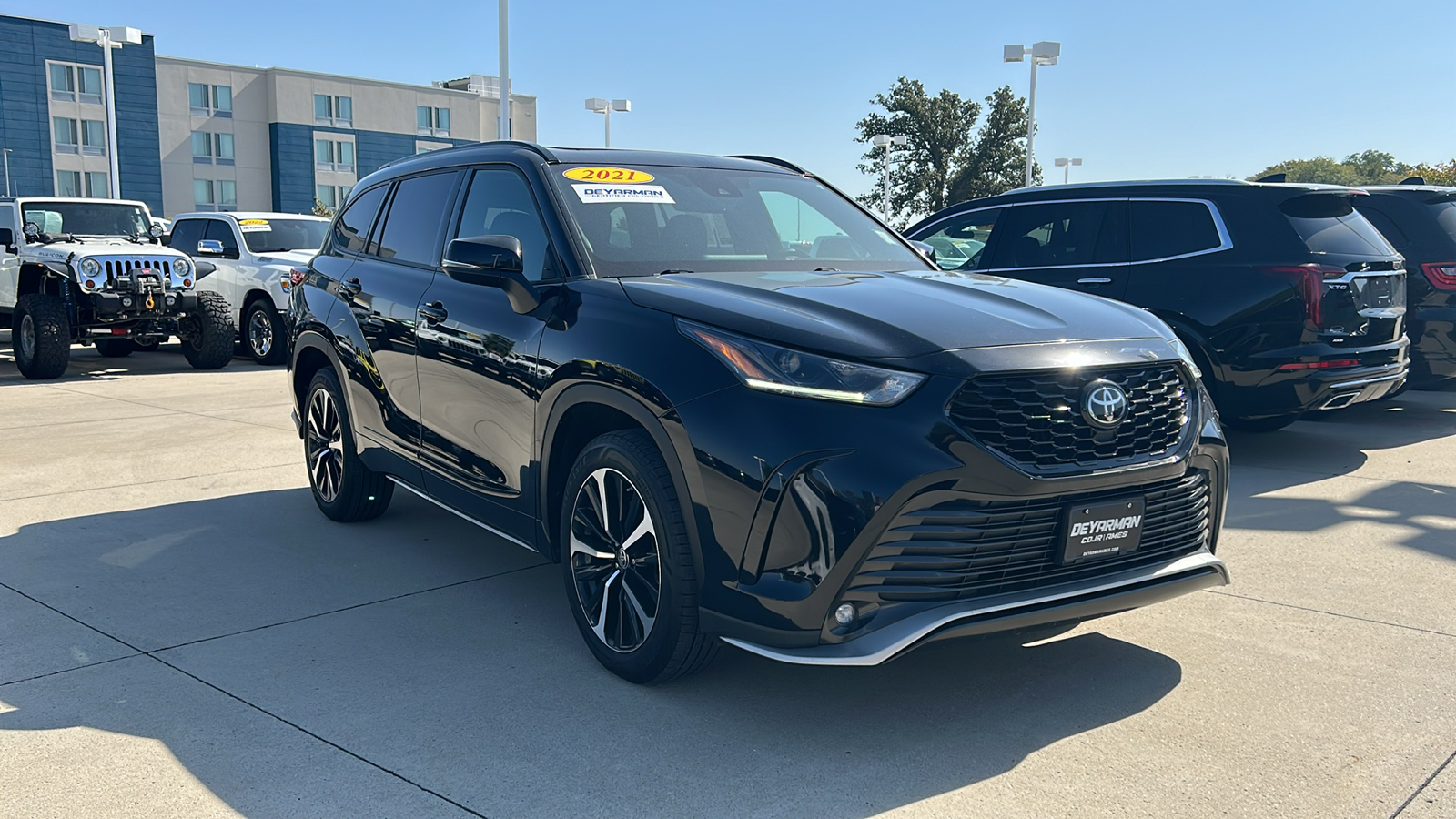 2021 Toyota Highlander XSE 1