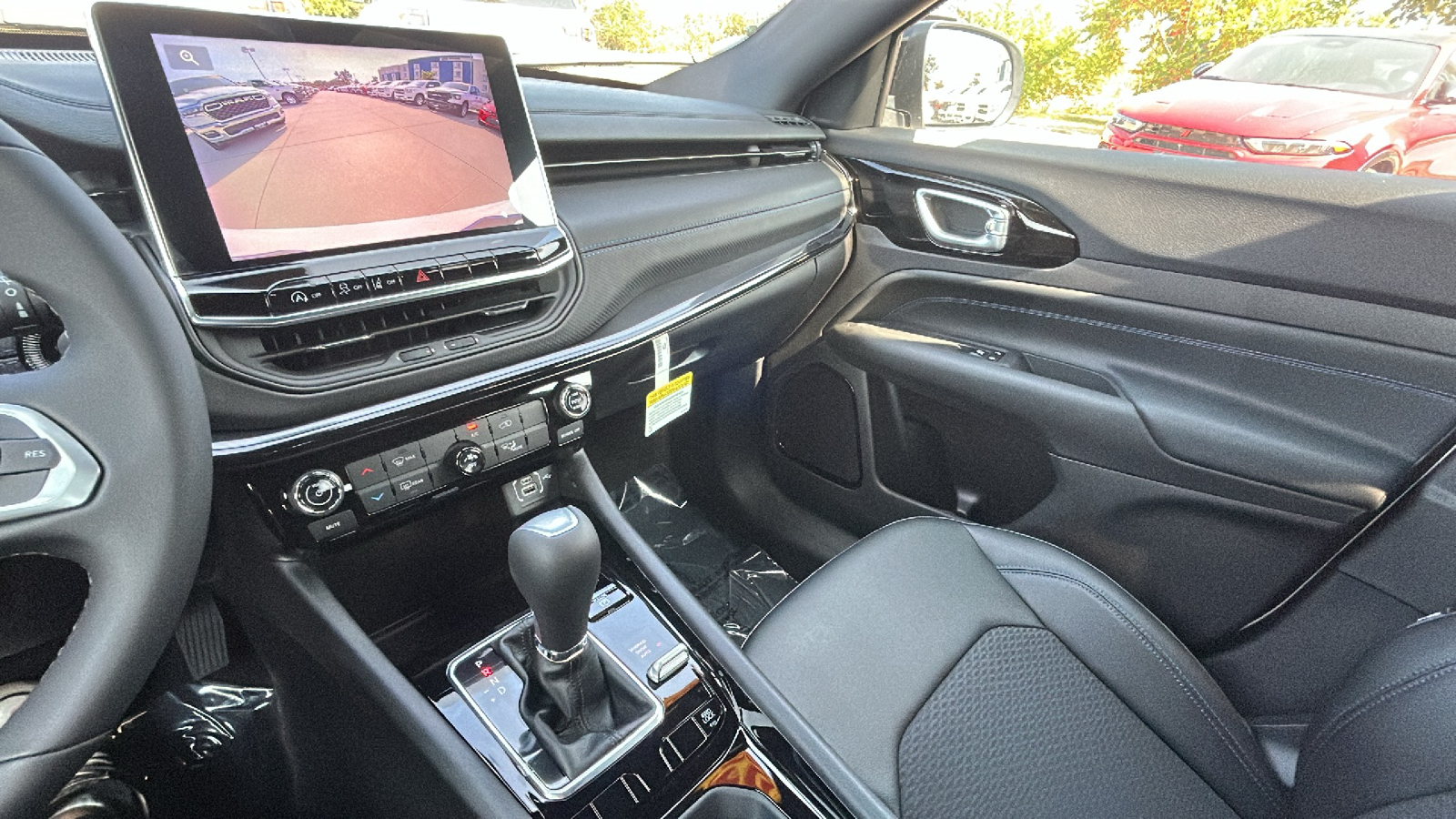 2025 Jeep Compass Latitude 37