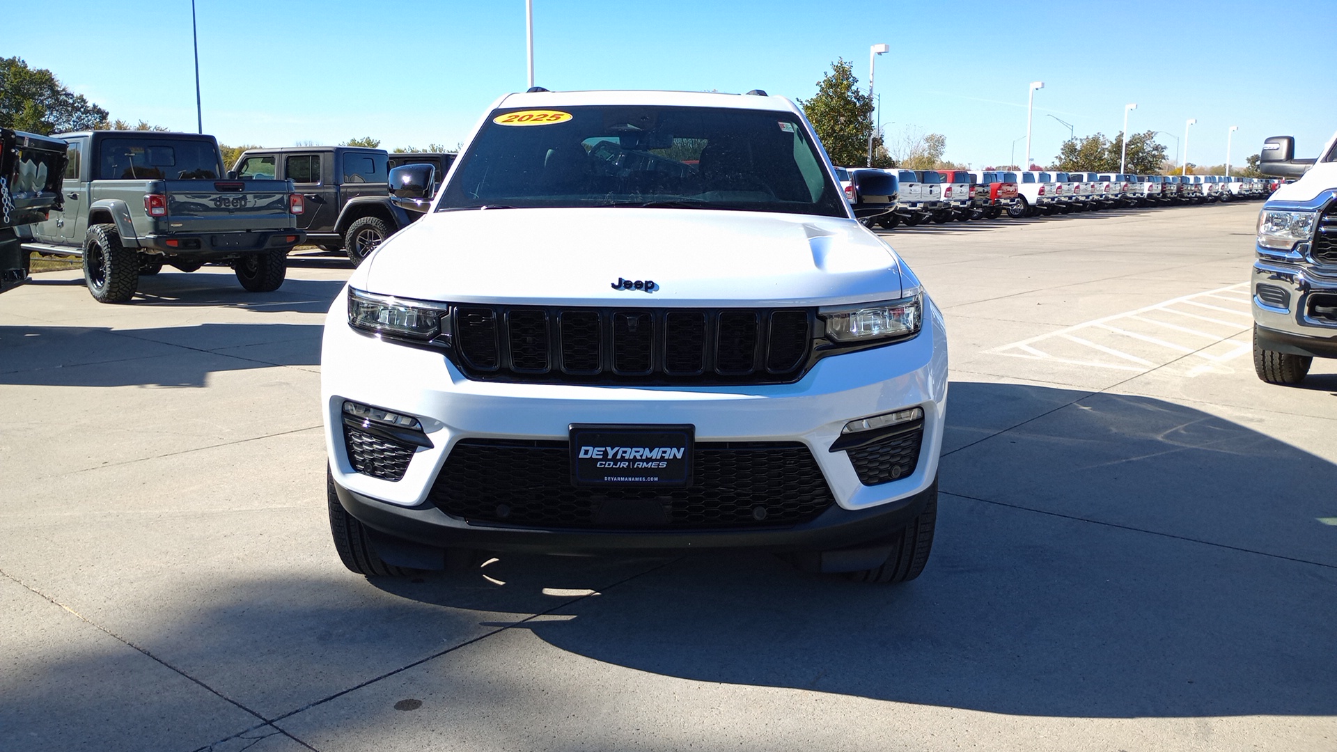 2025 Jeep Grand Cherokee Limited 8