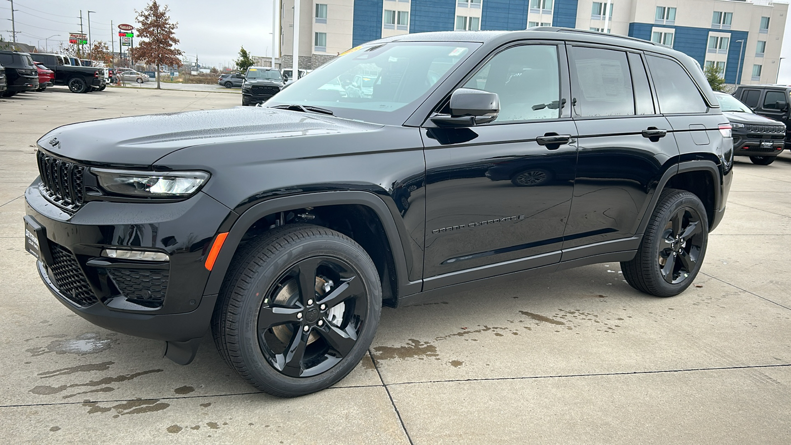 2025 Jeep Grand Cherokee Limited 7