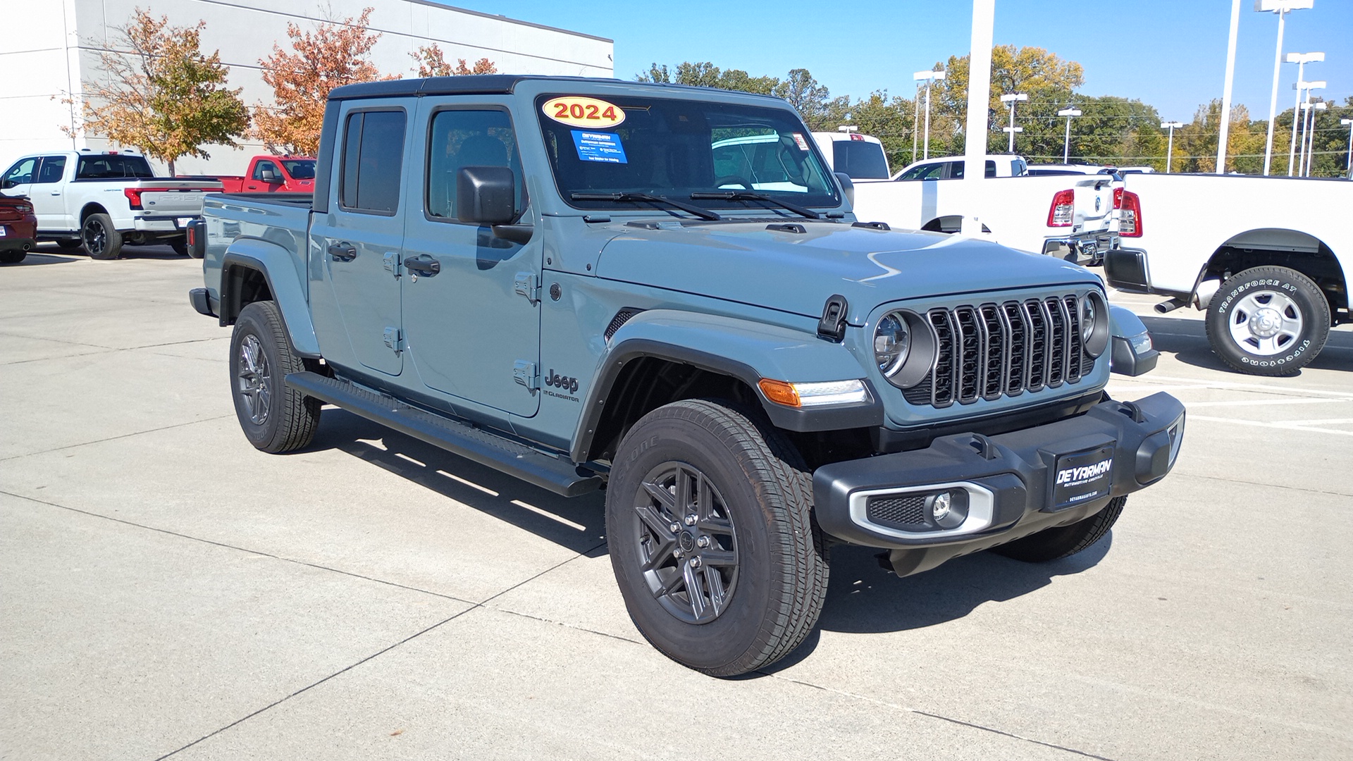 2024 Jeep Gladiator Sport 1