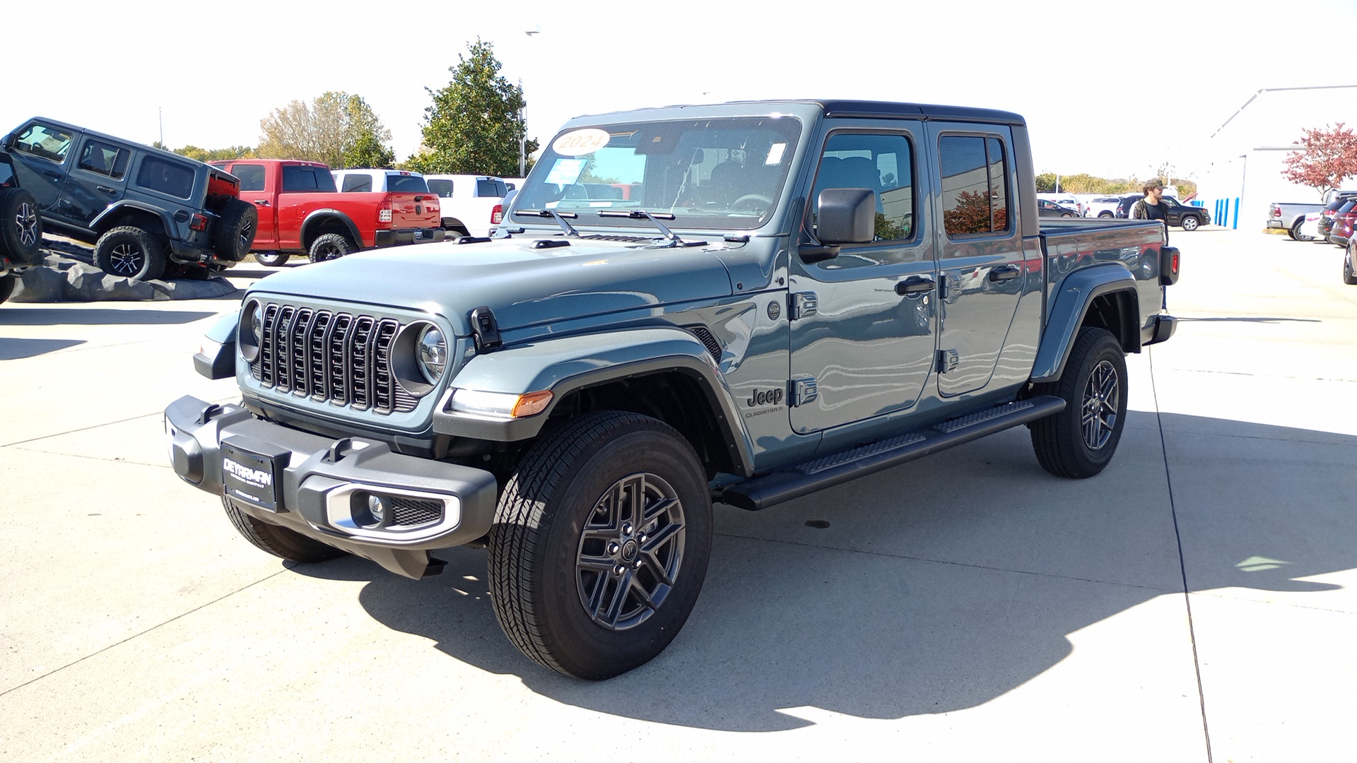 2024 Jeep Gladiator Sport 7