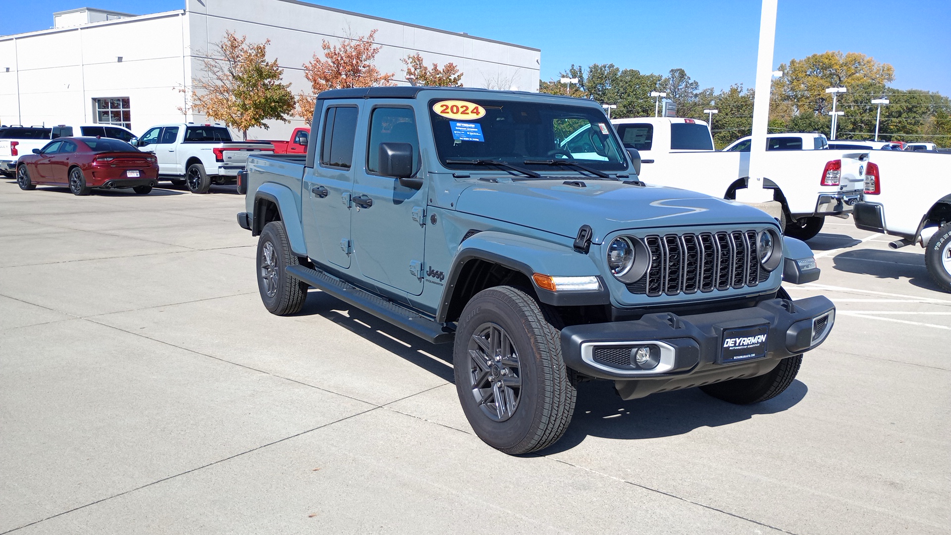 2024 Jeep Gladiator Sport 32