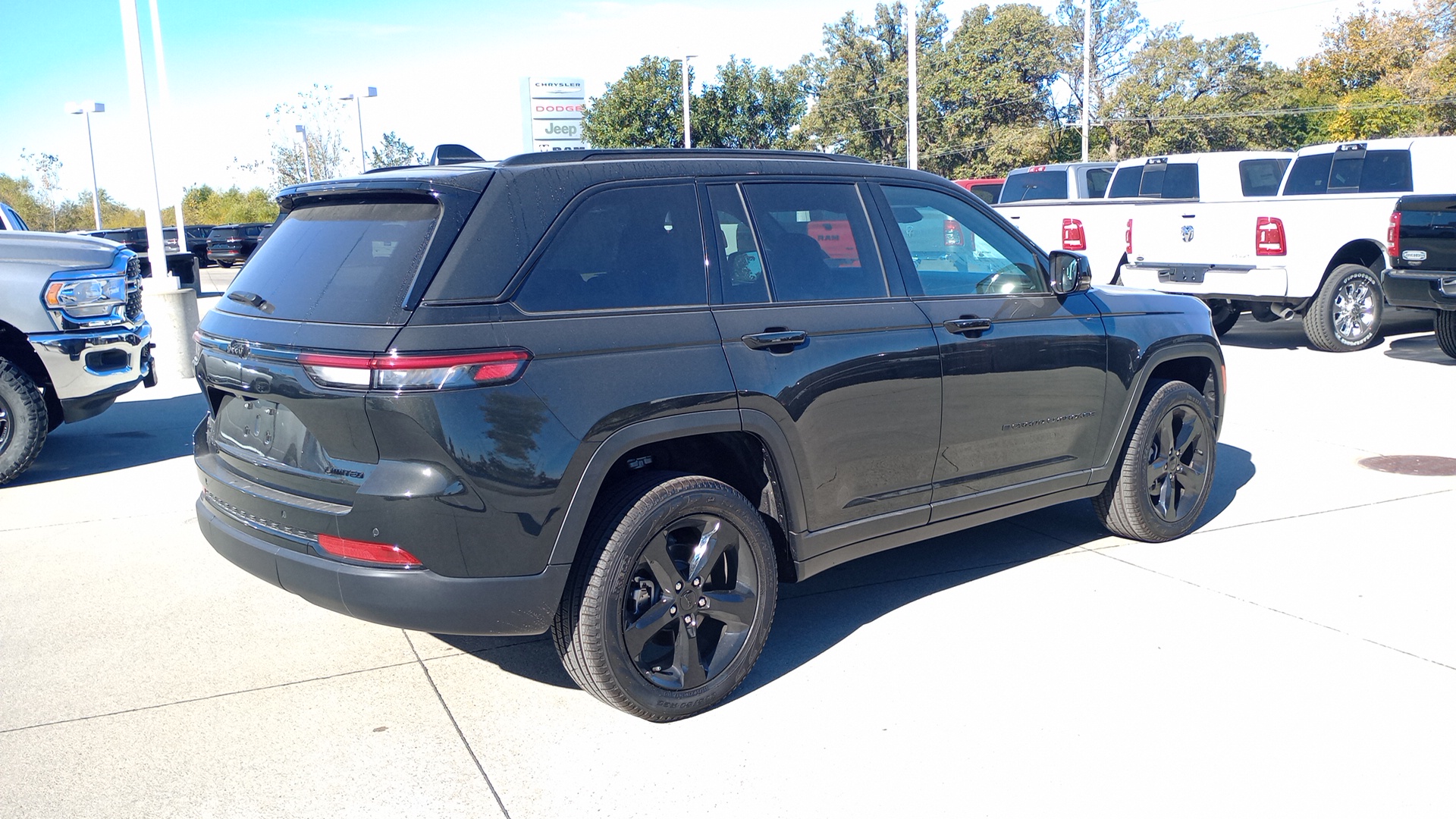 2024 Jeep Grand Cherokee Limited 3