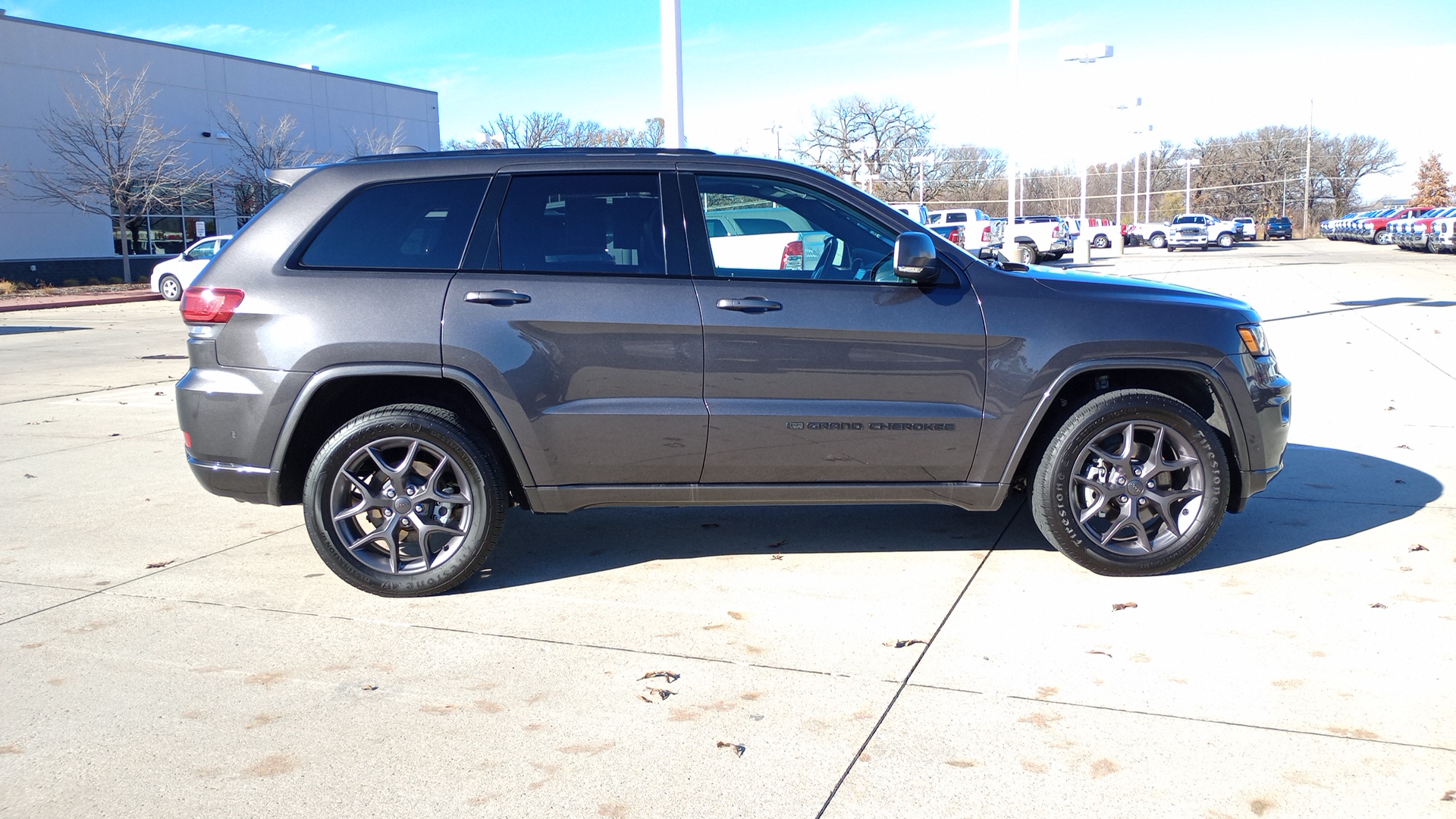 2021 Jeep Grand Cherokee 80th Anniversary Edition 2