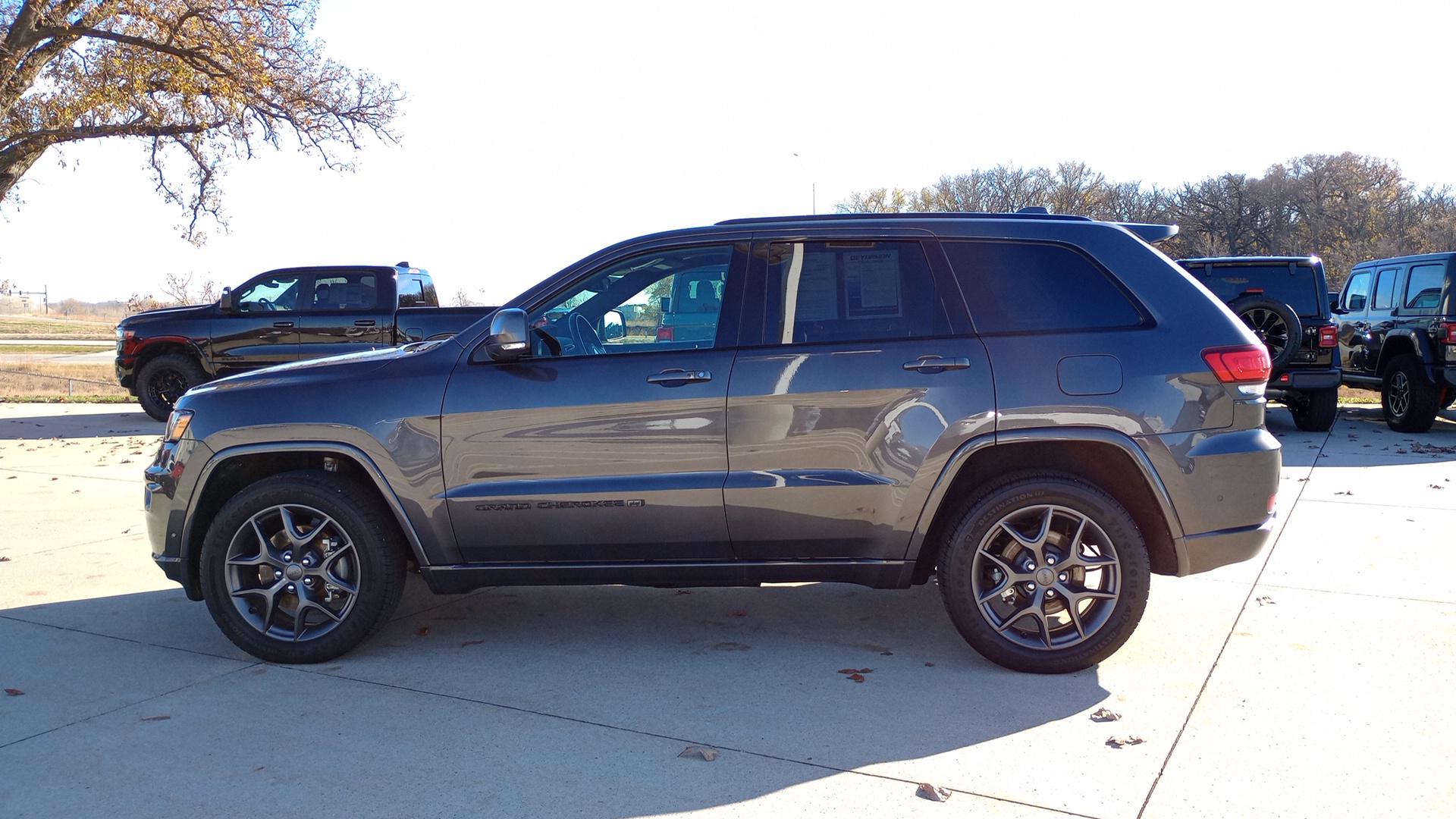 2021 Jeep Grand Cherokee 80th Anniversary Edition 6