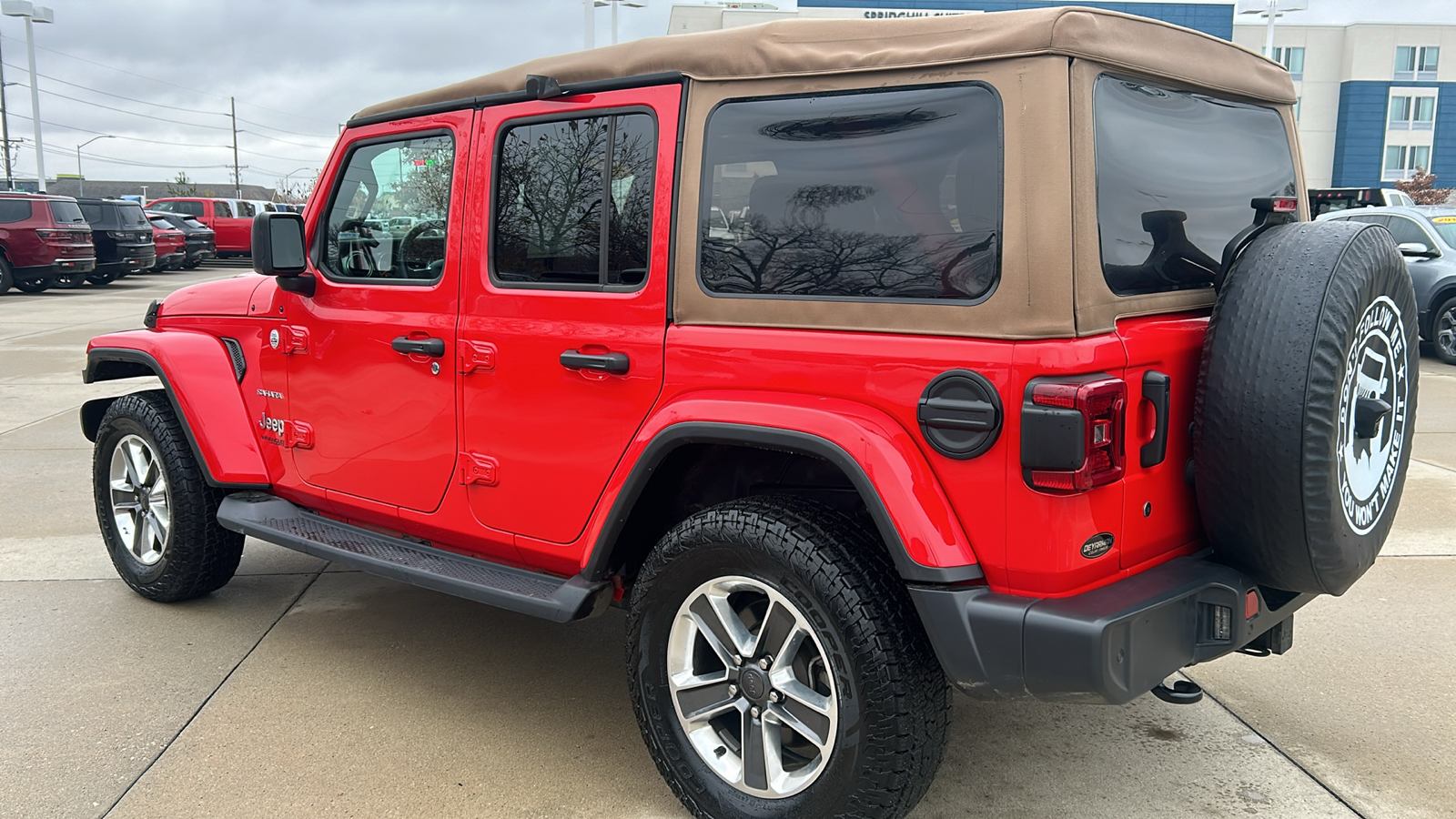 2018 Jeep Wrangler Unlimited Sahara 5