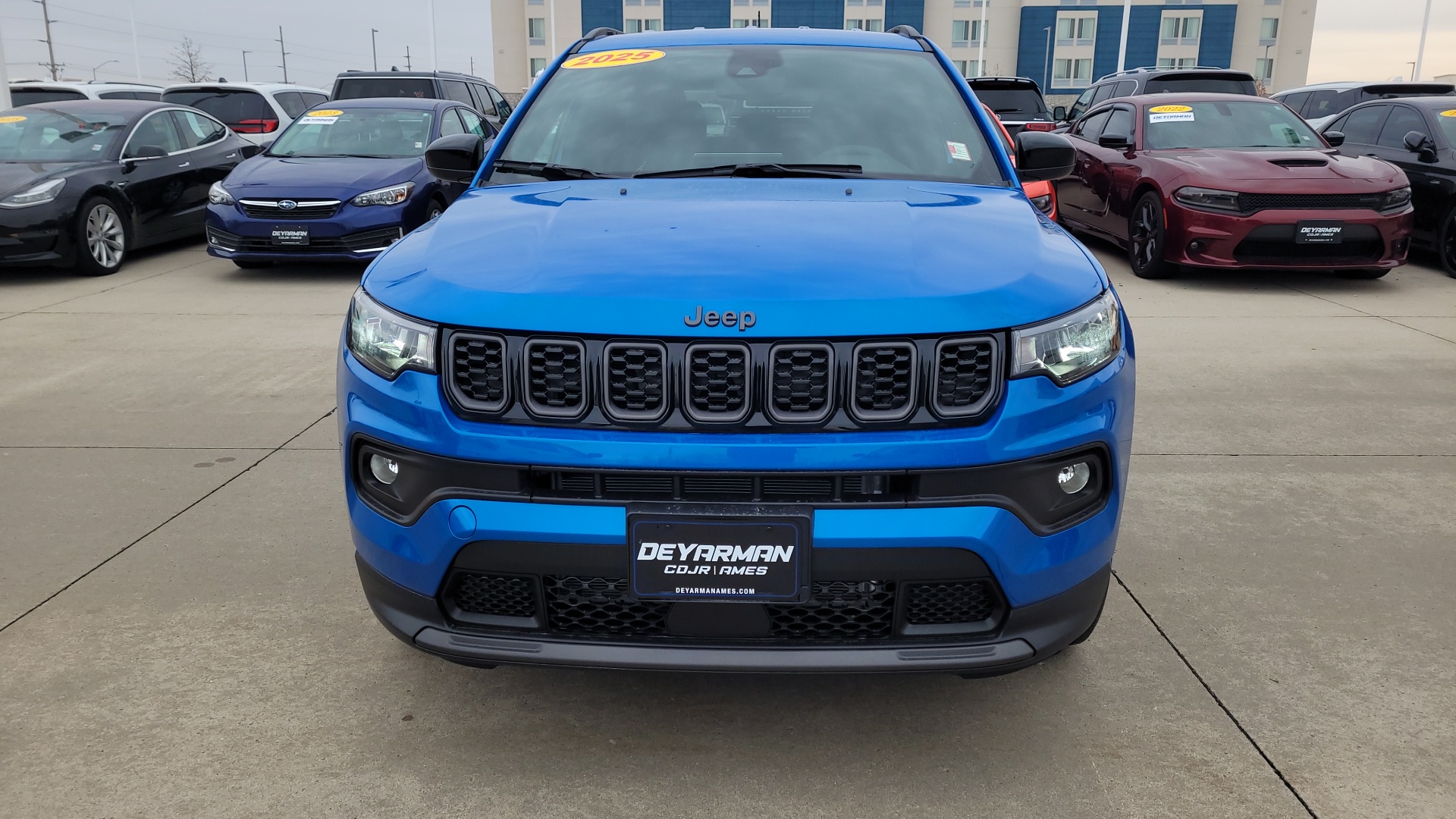 2025 Jeep Compass Latitude 8