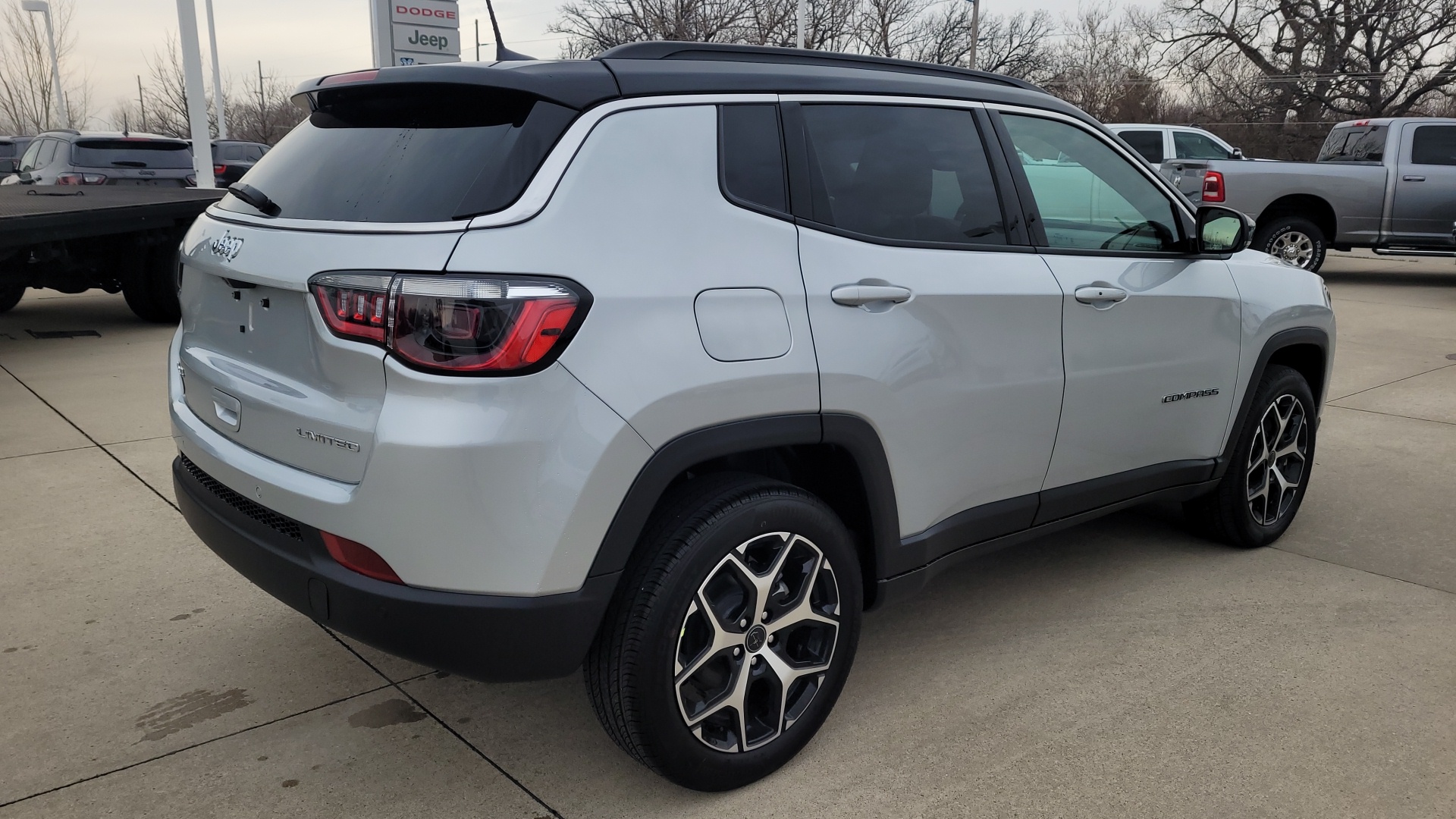 2025 Jeep Compass Limited 3