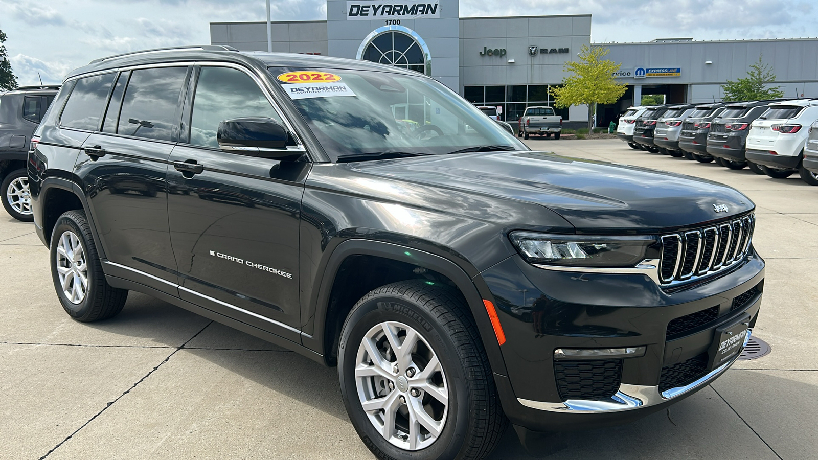 2022 Jeep Grand Cherokee L Limited 1