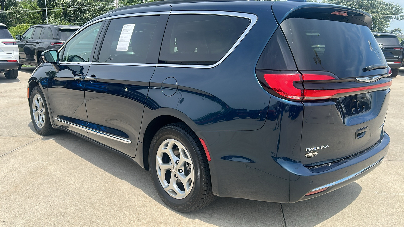 2022 Chrysler Pacifica Limited 5