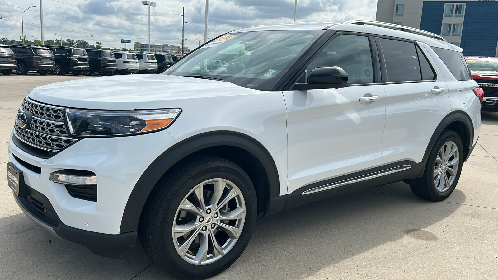 2023 Ford Explorer Limited 7