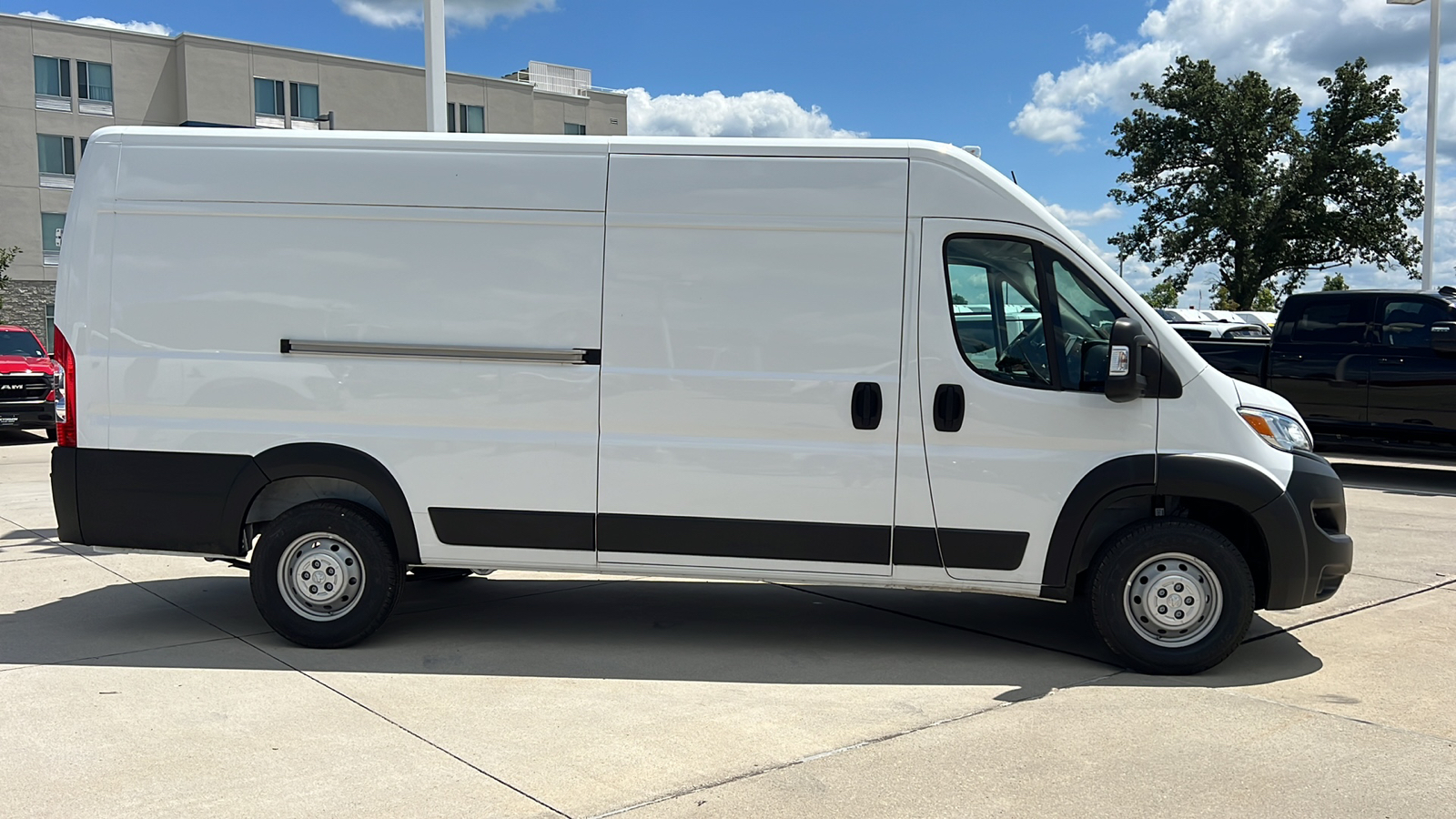 2023 Ram ProMaster 3500 High Roof 2