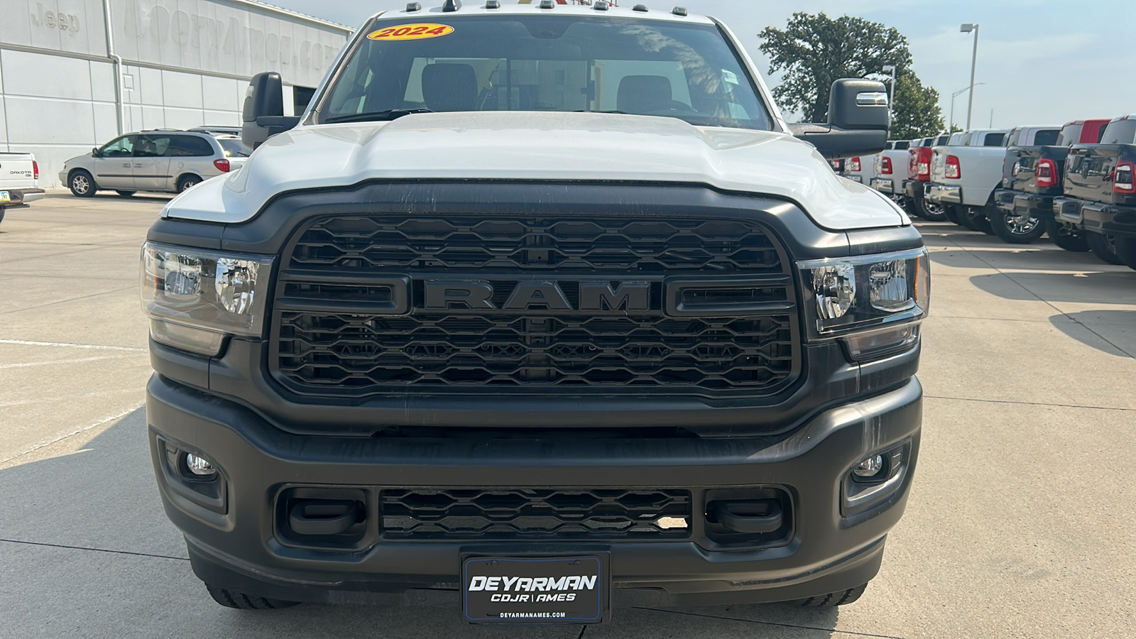 2024 Ram 2500 Tradesman 8