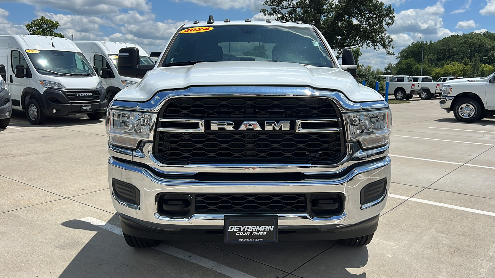 2024 Ram 2500 Tradesman 8