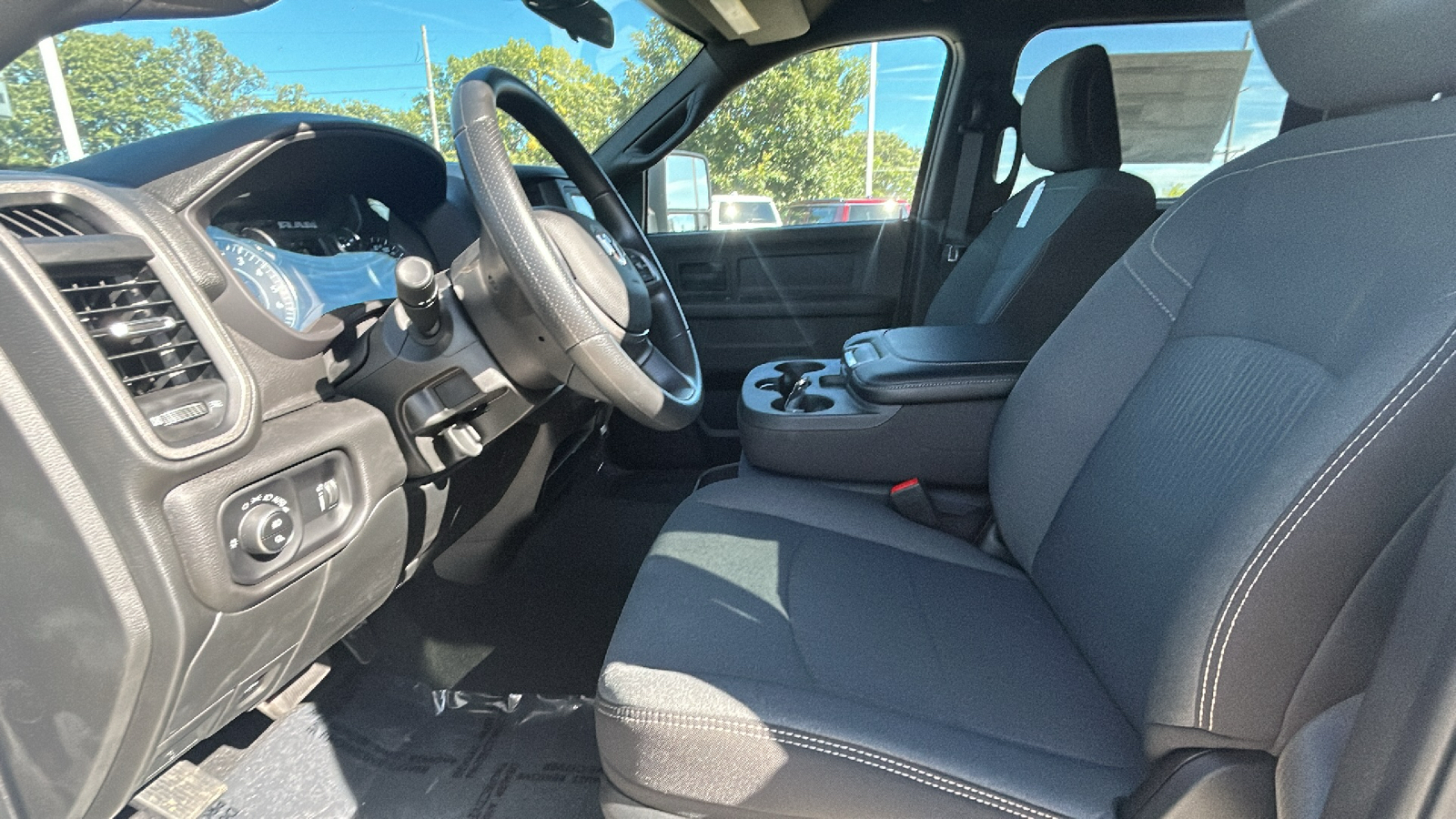 2024 Ram 2500 Tradesman 12