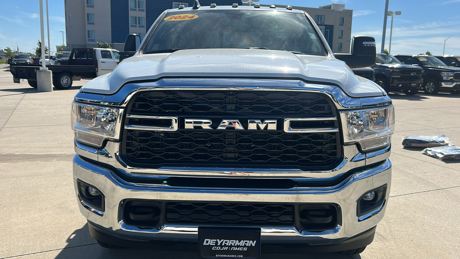 2024 Ram 2500 Tradesman 8