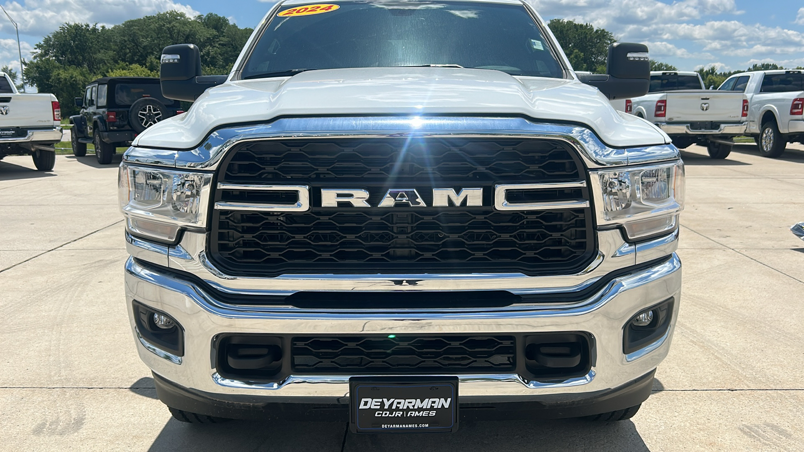 2024 Ram 2500 Tradesman 8