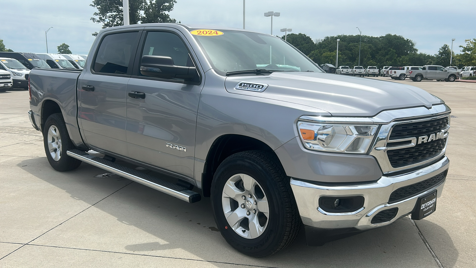 2024 Ram 1500 Big Horn/Lone Star 1