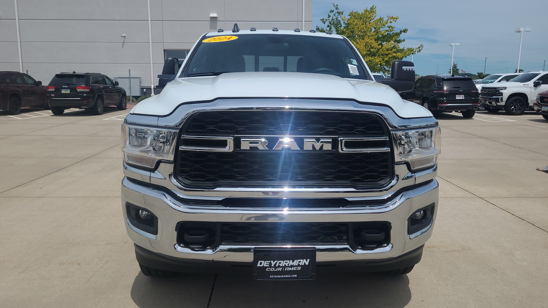 2024 Ram 2500 Tradesman 9