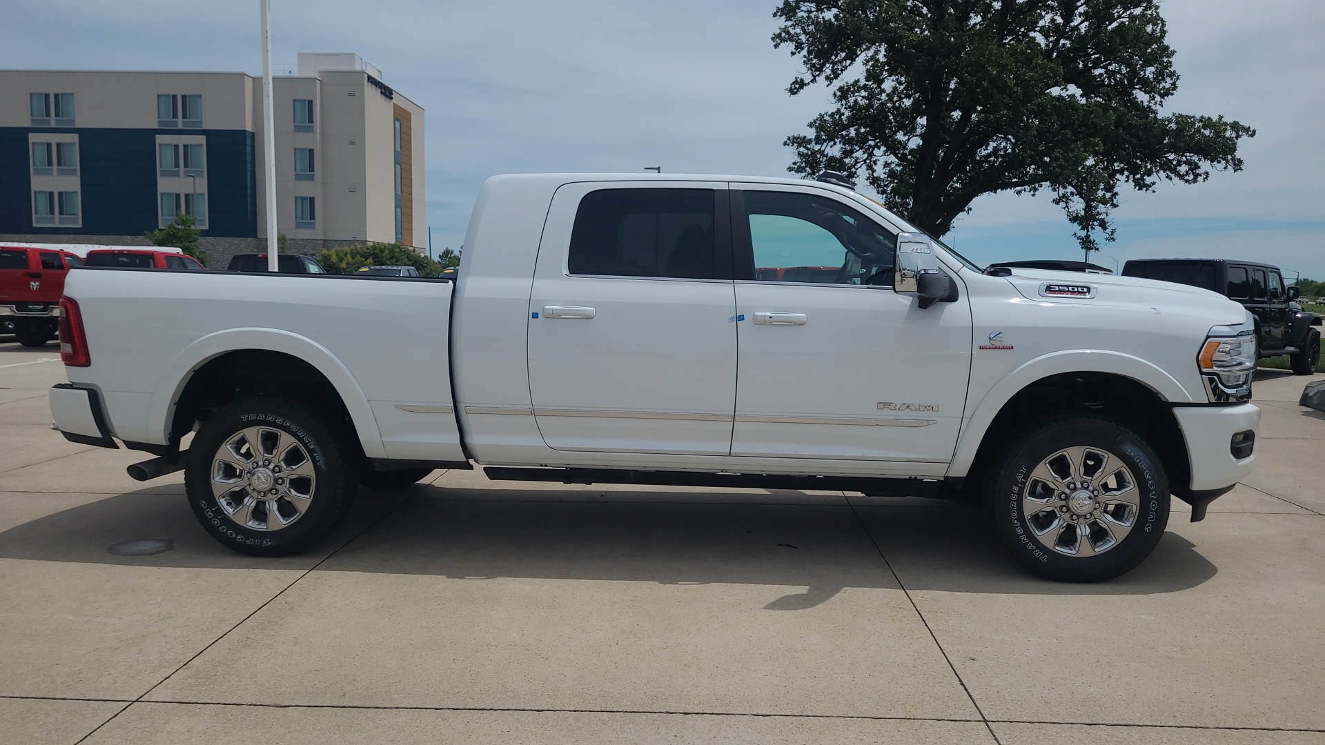 2024 Ram 3500 Limited 2