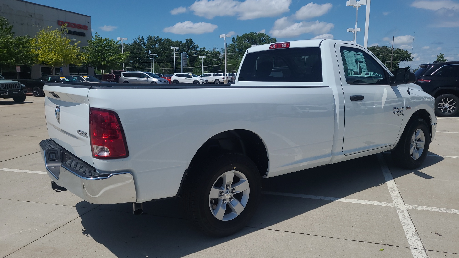 2023 Ram 1500 Classic Tradesman 3