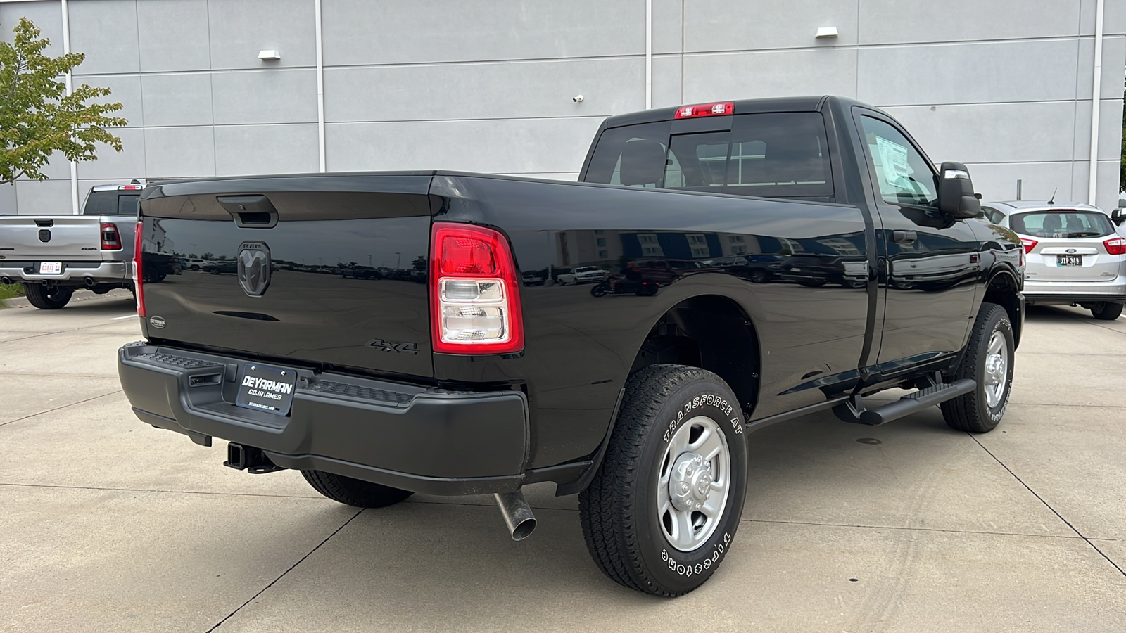 2024 Ram 3500 Tradesman 3