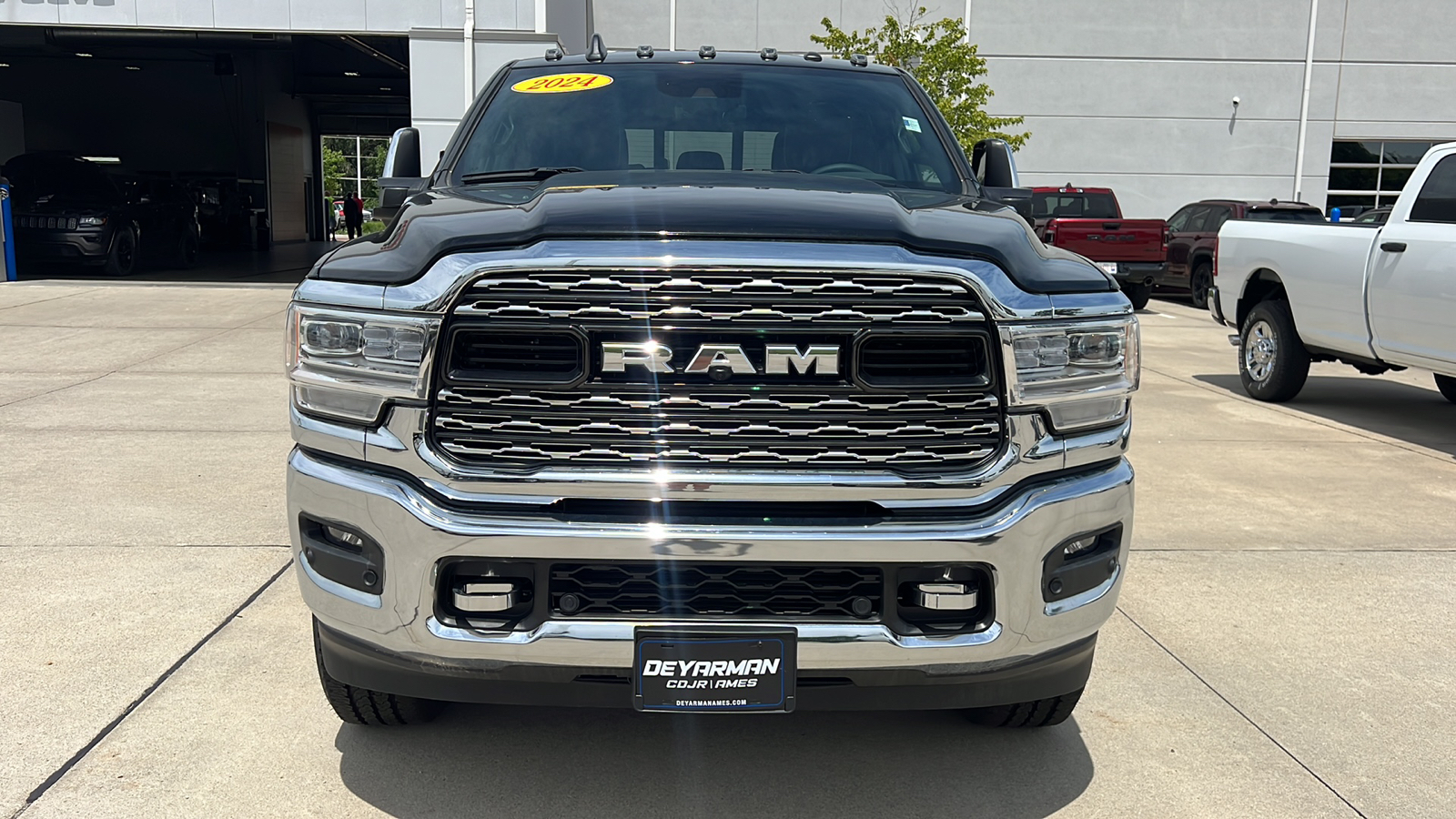 2024 Ram 3500 Limited 8