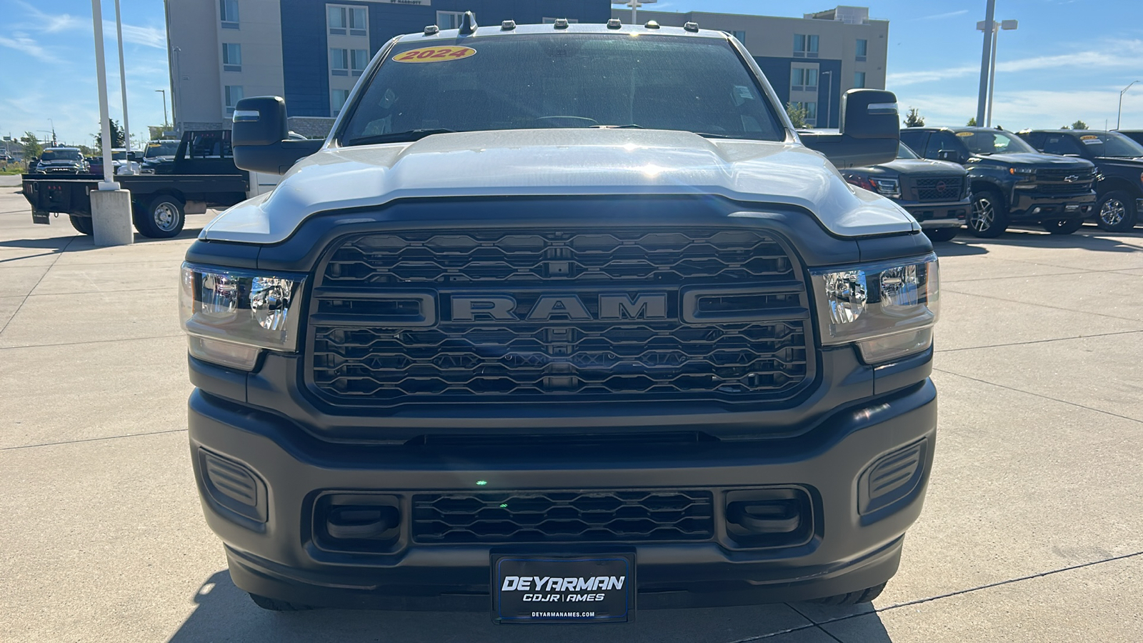 2024 Ram 2500 Tradesman 8