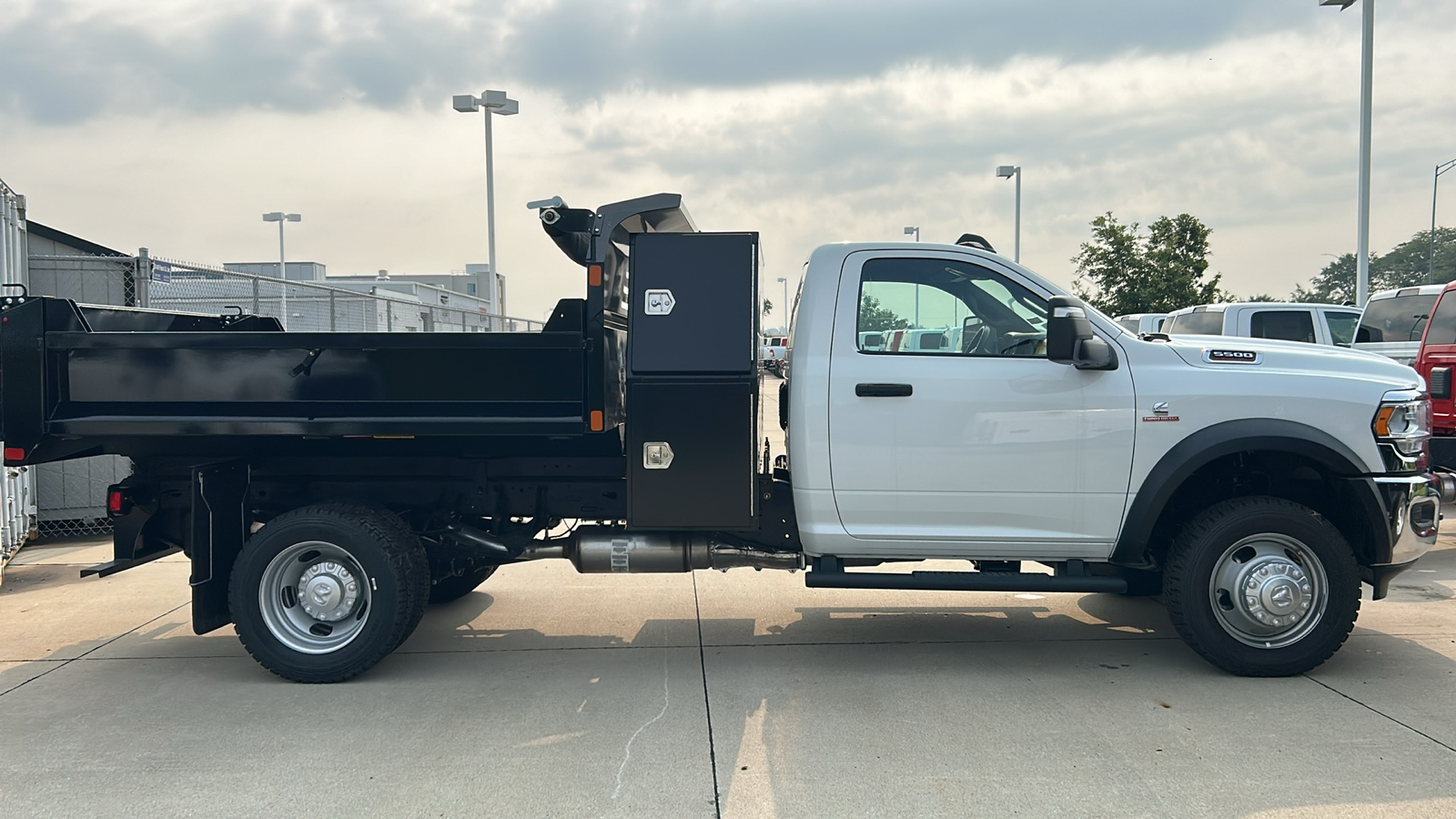 2024 Ram 5500HD Tradesman 2