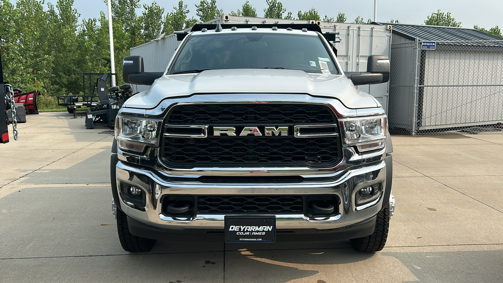 2024 Ram 5500HD Tradesman 8