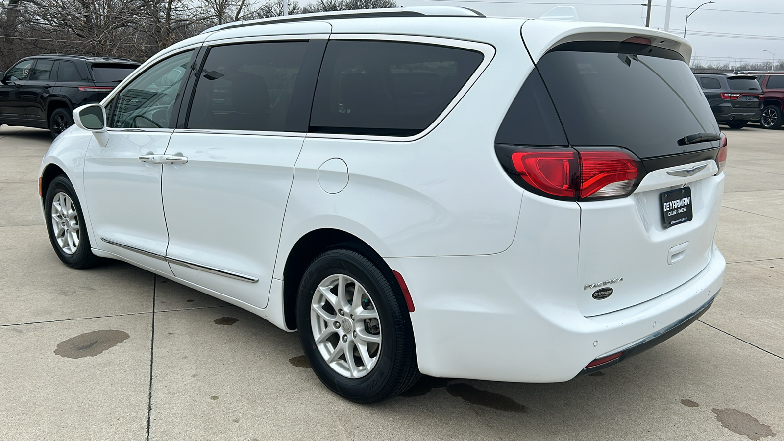 2020 Chrysler Pacifica Touring L 5