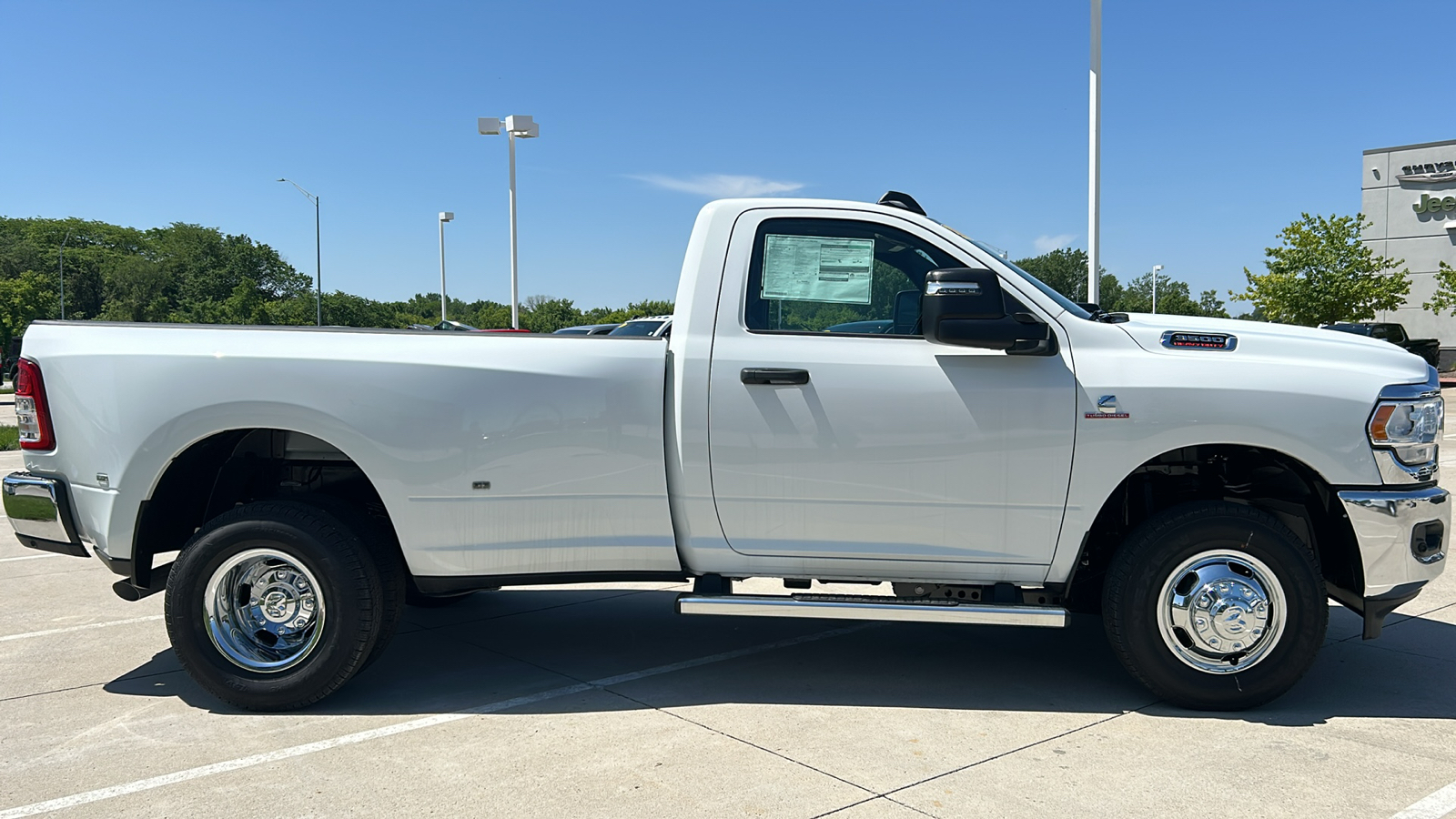 2024 Ram 3500 Tradesman 2