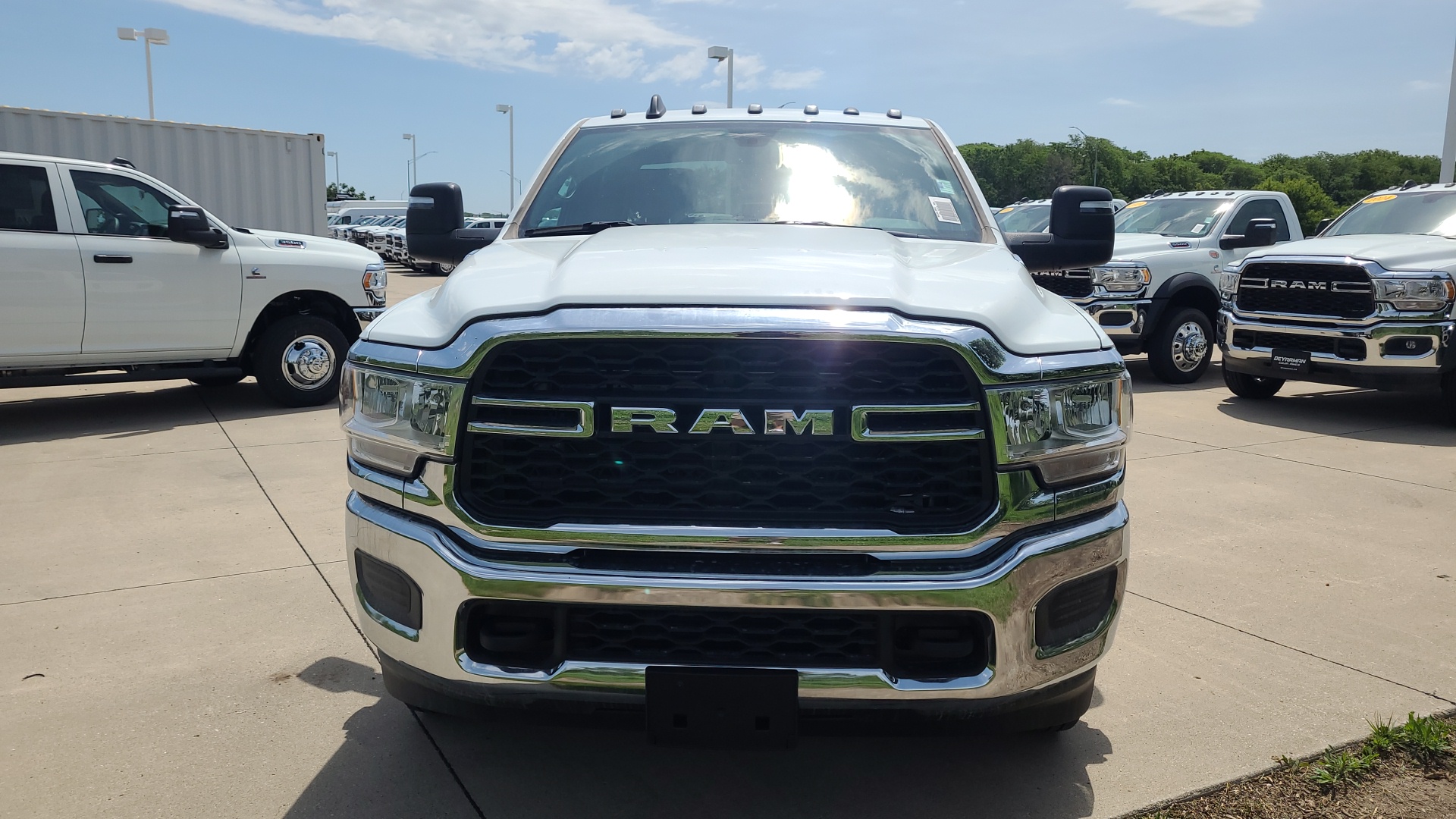 2024 Ram 3500 Tradesman 8