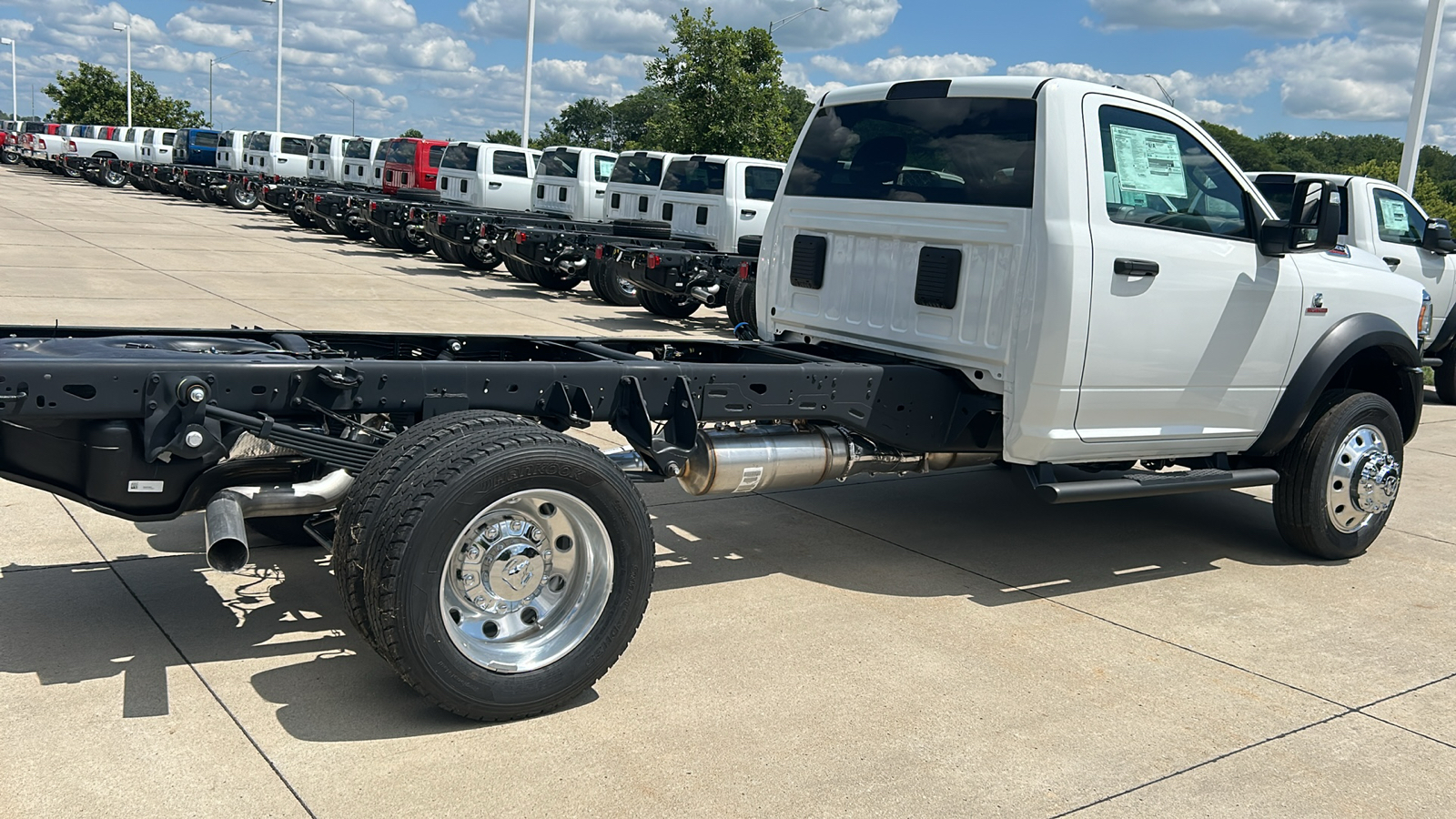 2024 Ram 5500HD Tradesman 3