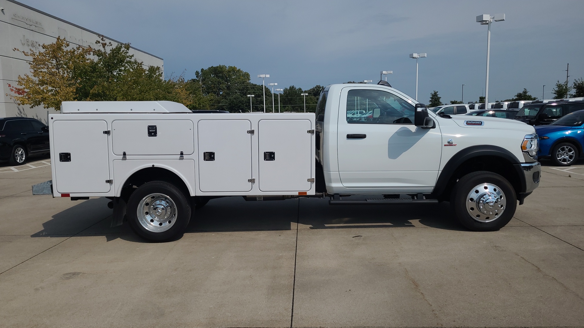 2024 Ram 5500HD Tradesman 2