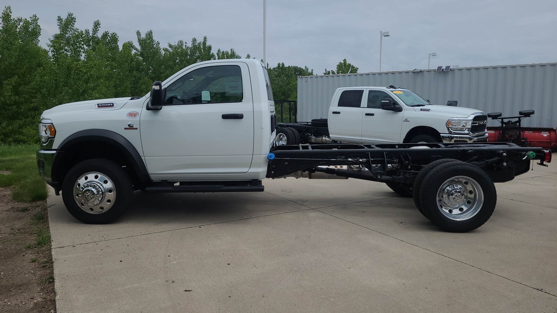 2024 Ram 5500HD Tradesman 6