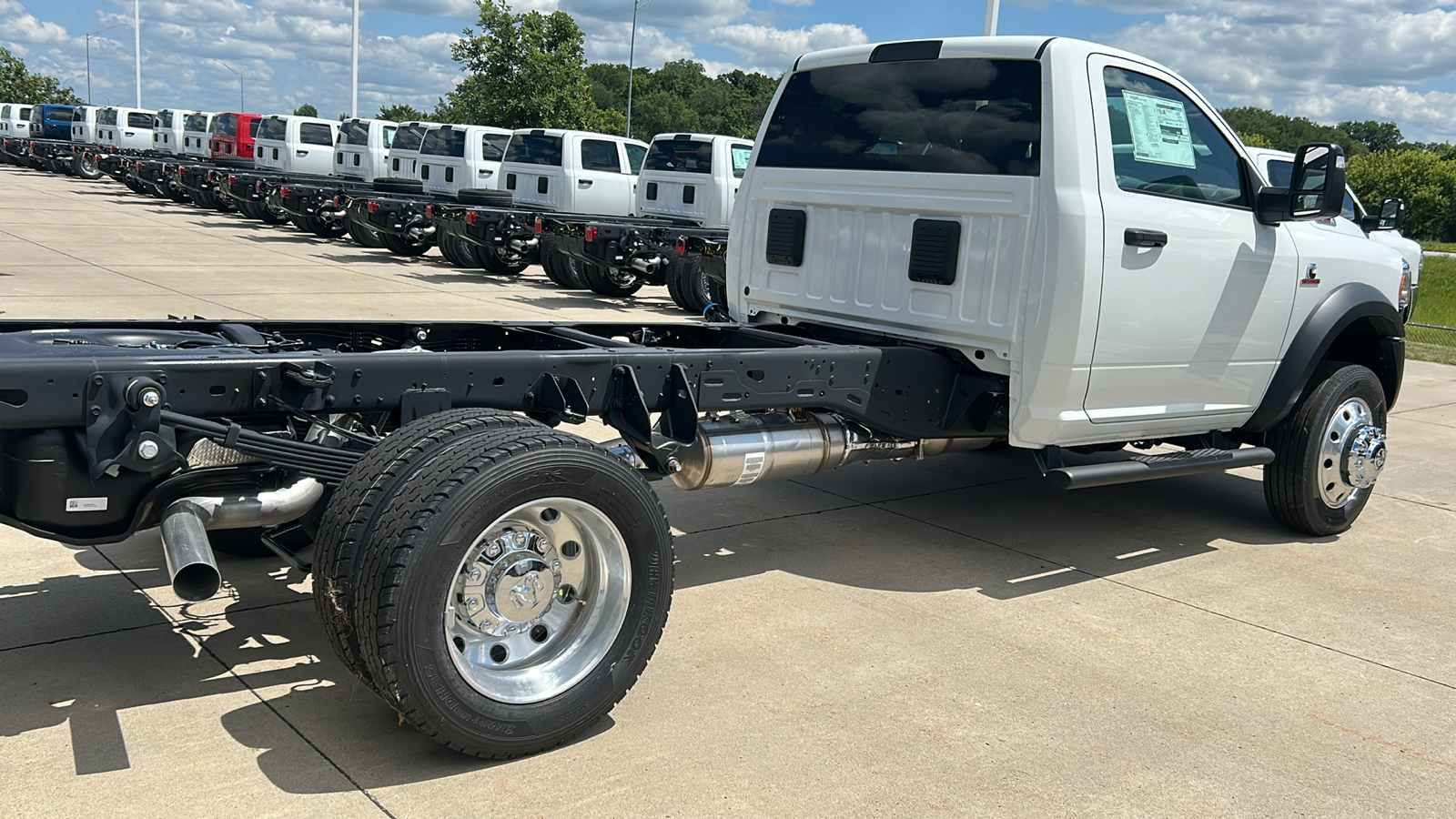 2024 Ram 5500HD Tradesman 3