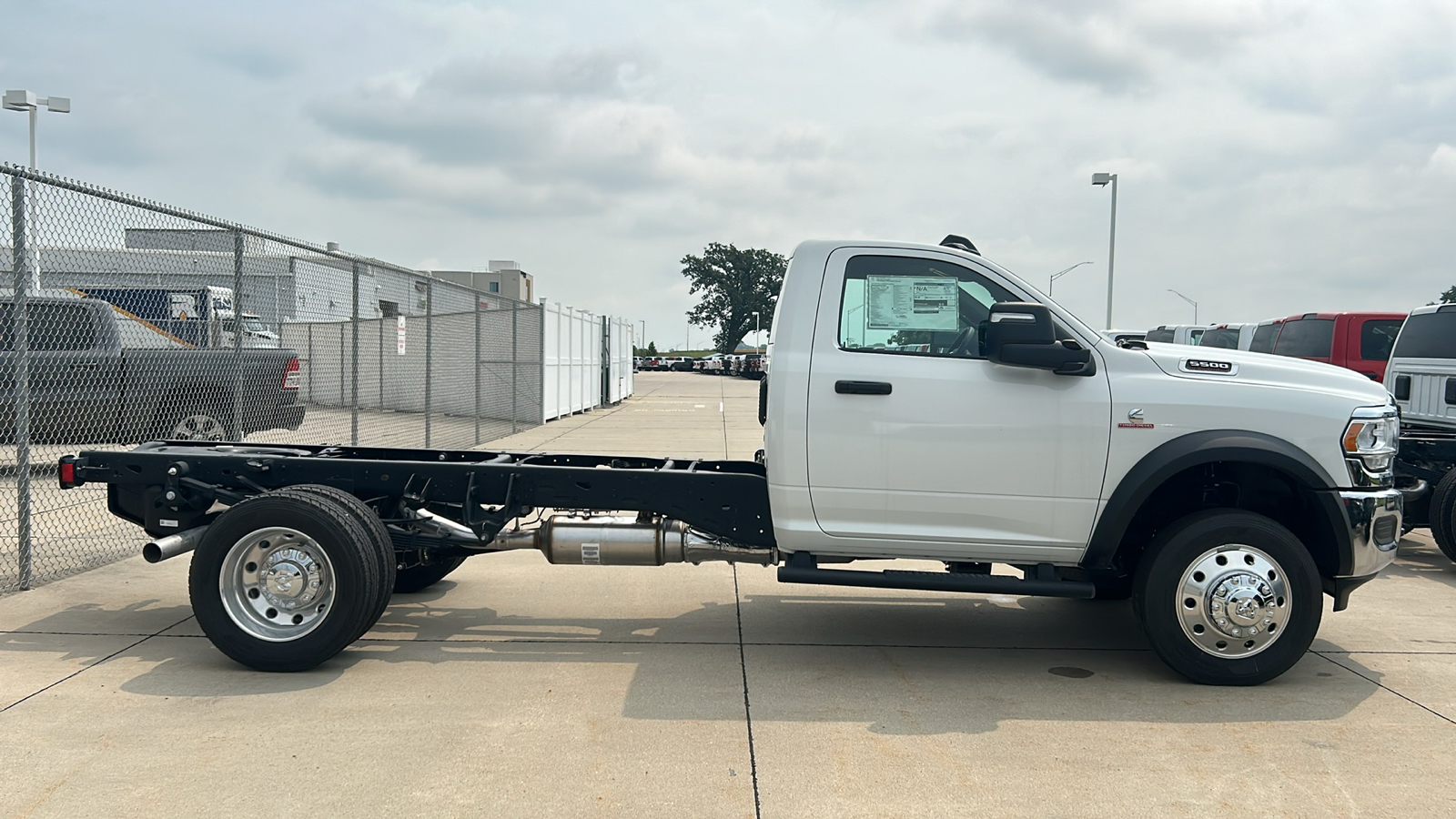 2024 Ram 5500HD Tradesman 2