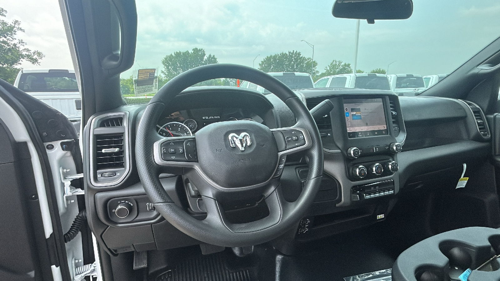 2024 Ram 5500HD Tradesman 18