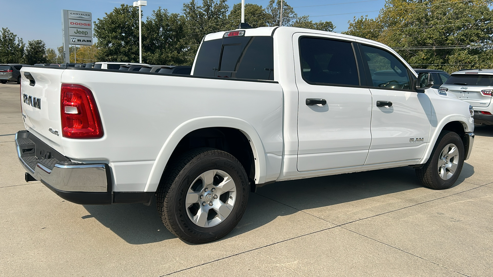 2025 Ram 1500 Big Horn/Lone Star 3