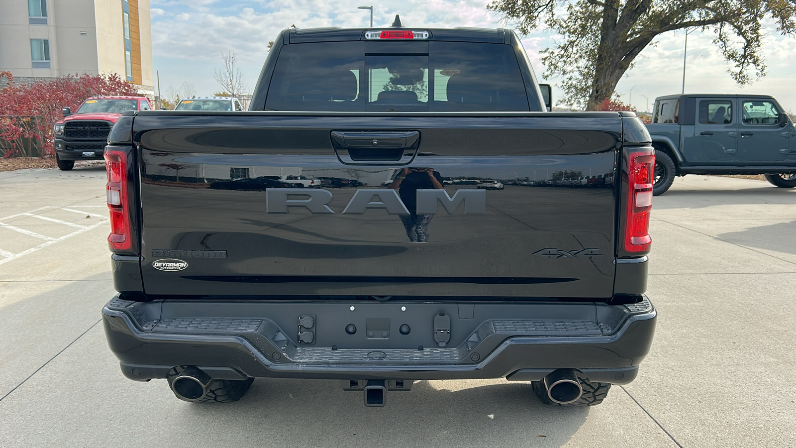 2025 Ram 1500 Big Horn/Lone Star 4