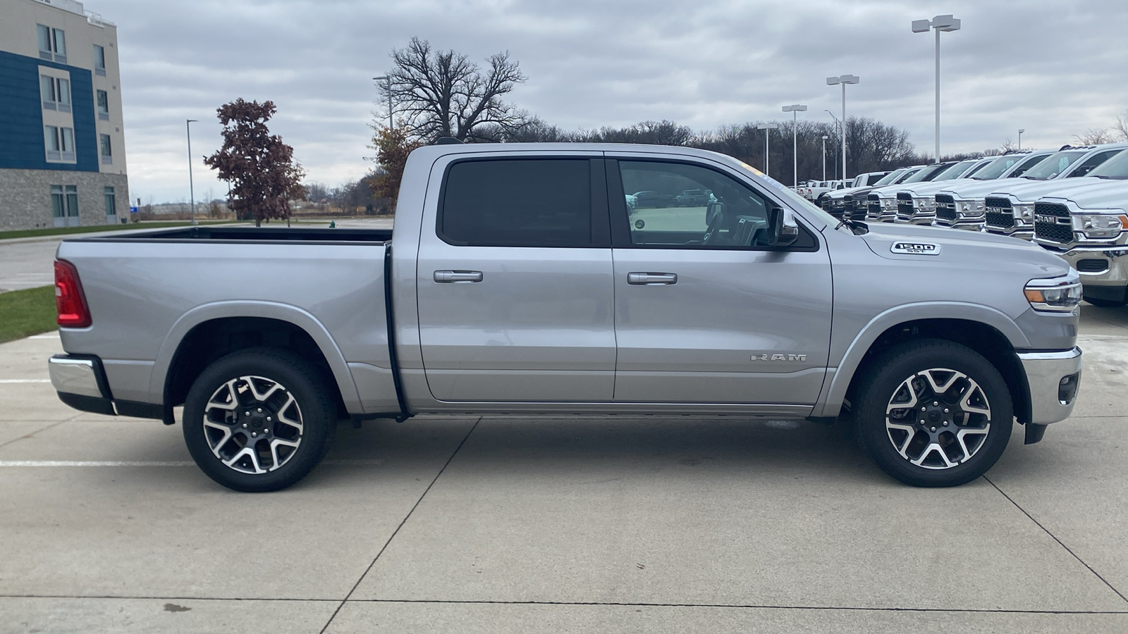 2025 Ram 1500 Laramie 2