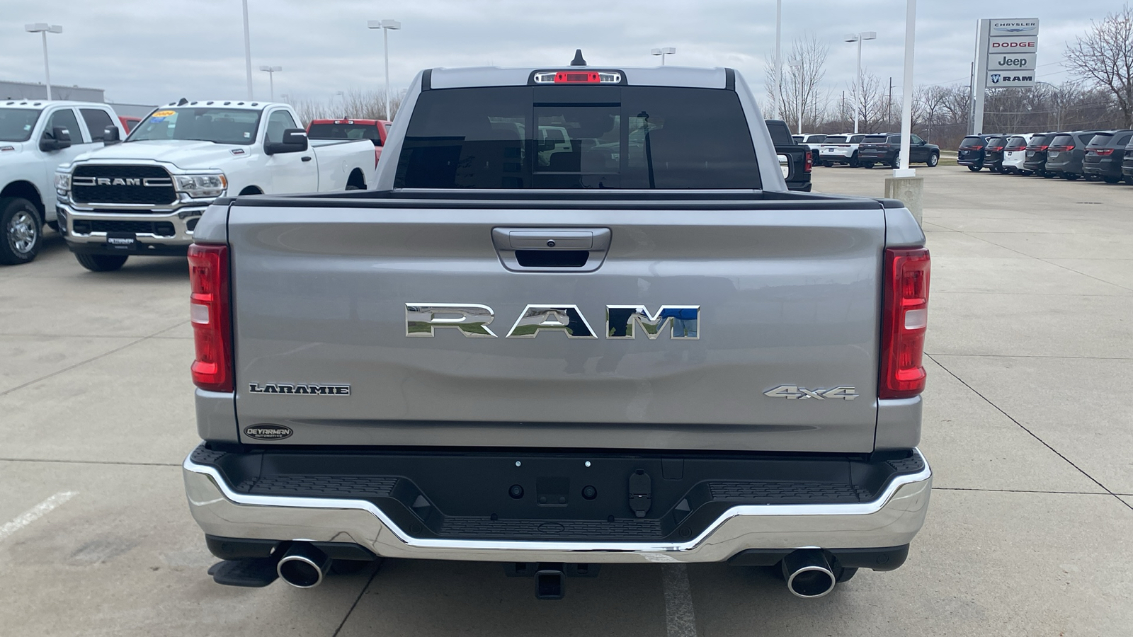 2025 Ram 1500 Laramie 4