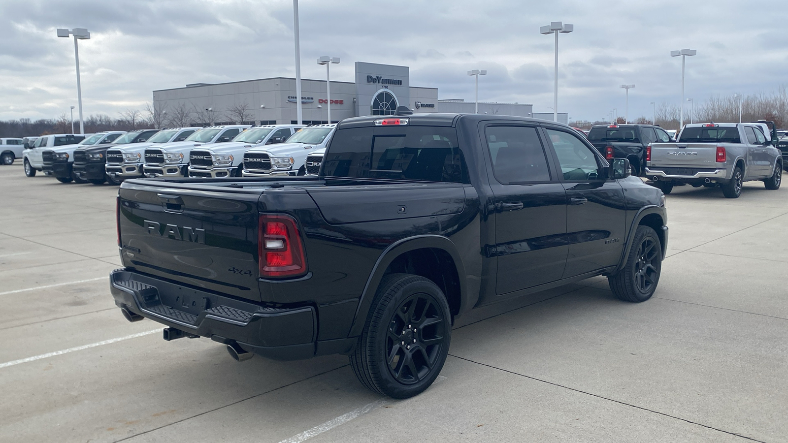 2025 Ram 1500 Laramie 3