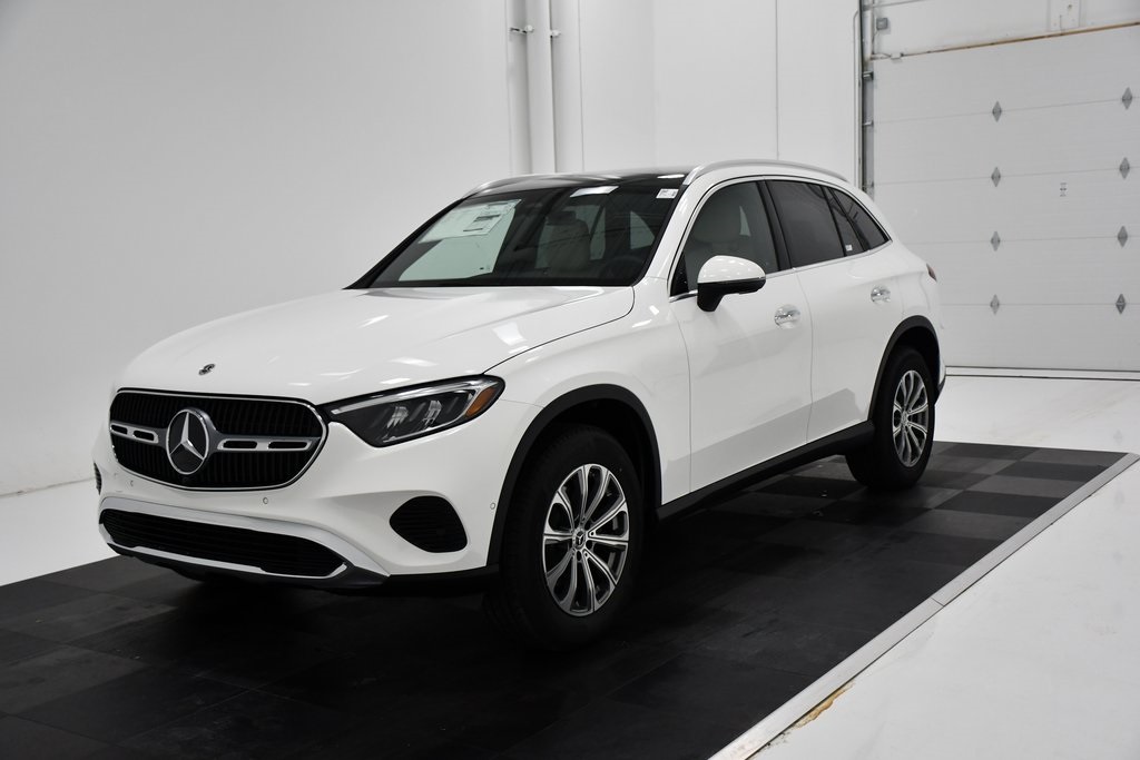 2025 Mercedes-Benz GLC GLC 300 1