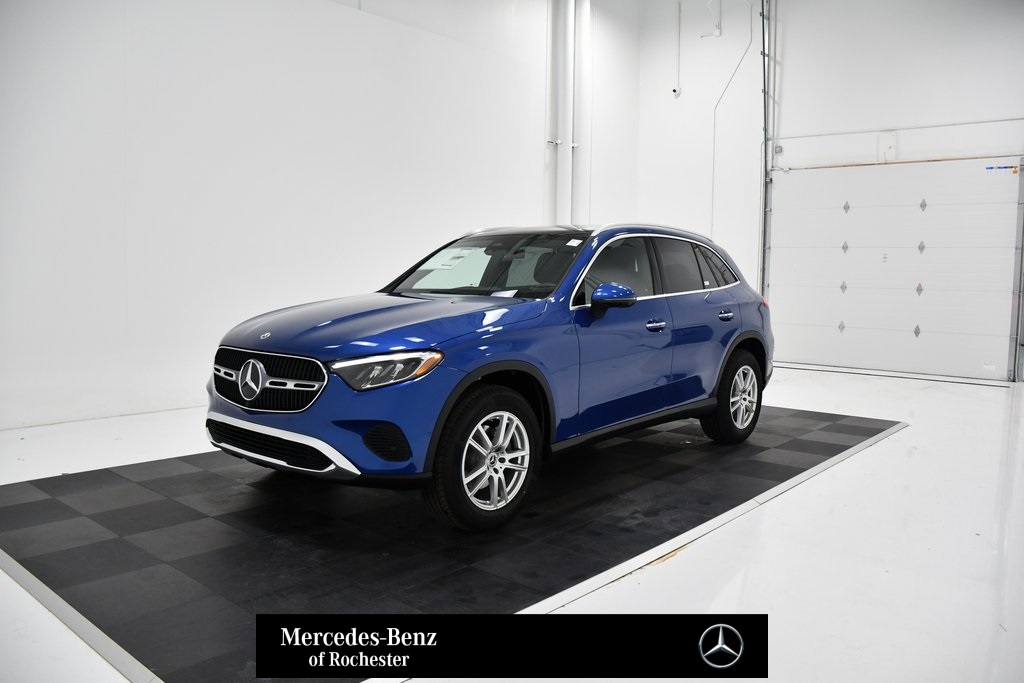 2025 Mercedes-Benz GLC GLC 300 1