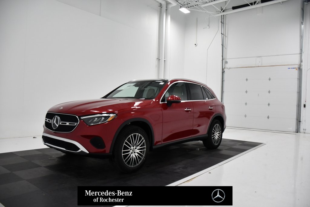 2025 Mercedes-Benz GLC GLC 300 1